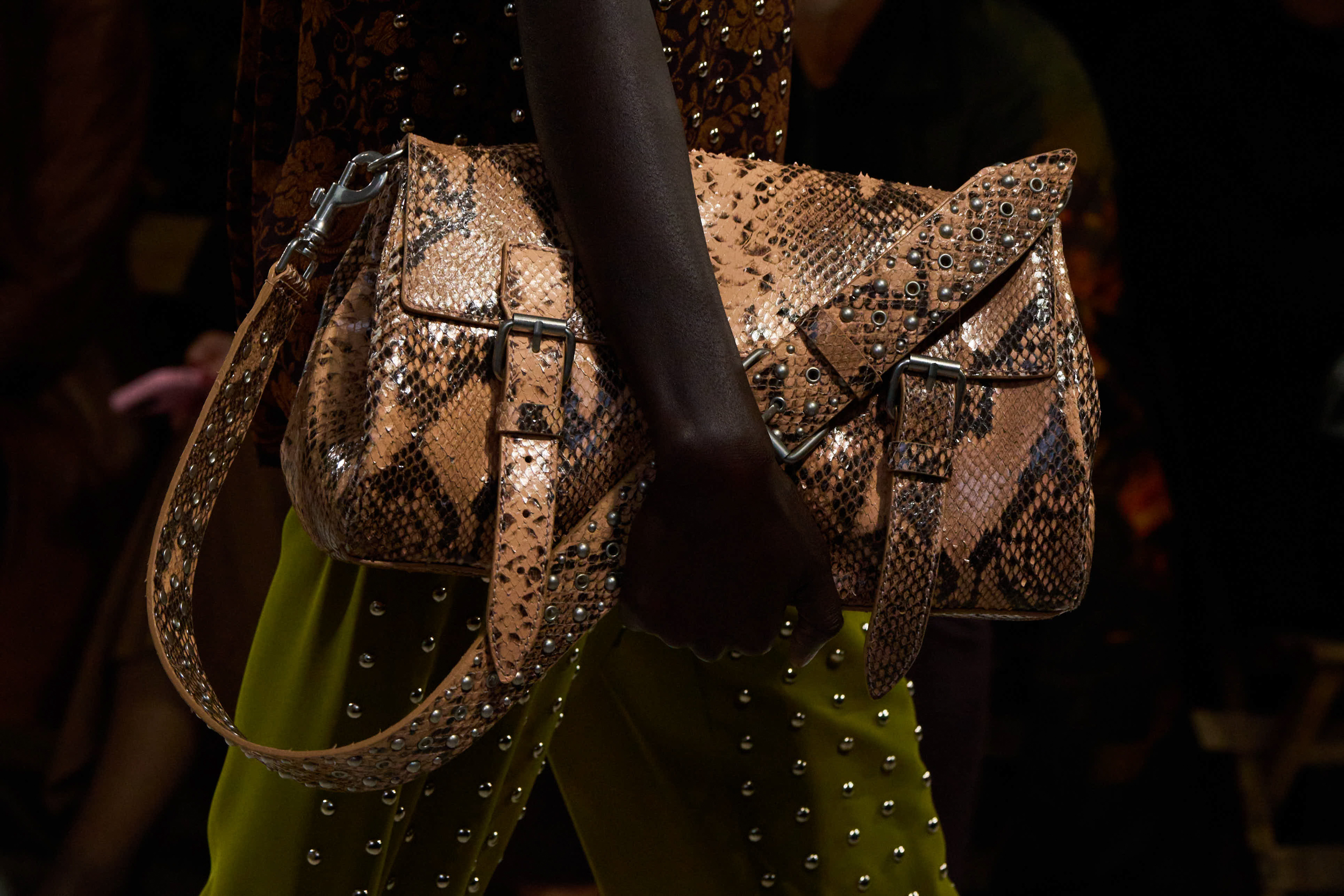 Dries Van Noten Spring 2025 Fashion Show Details