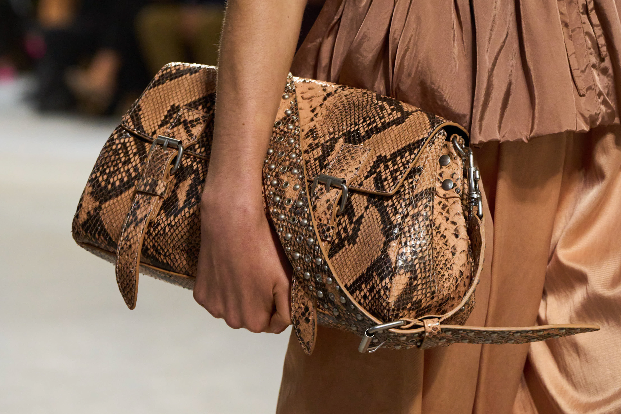 Dries Van Noten Spring 2025 Fashion Show Details