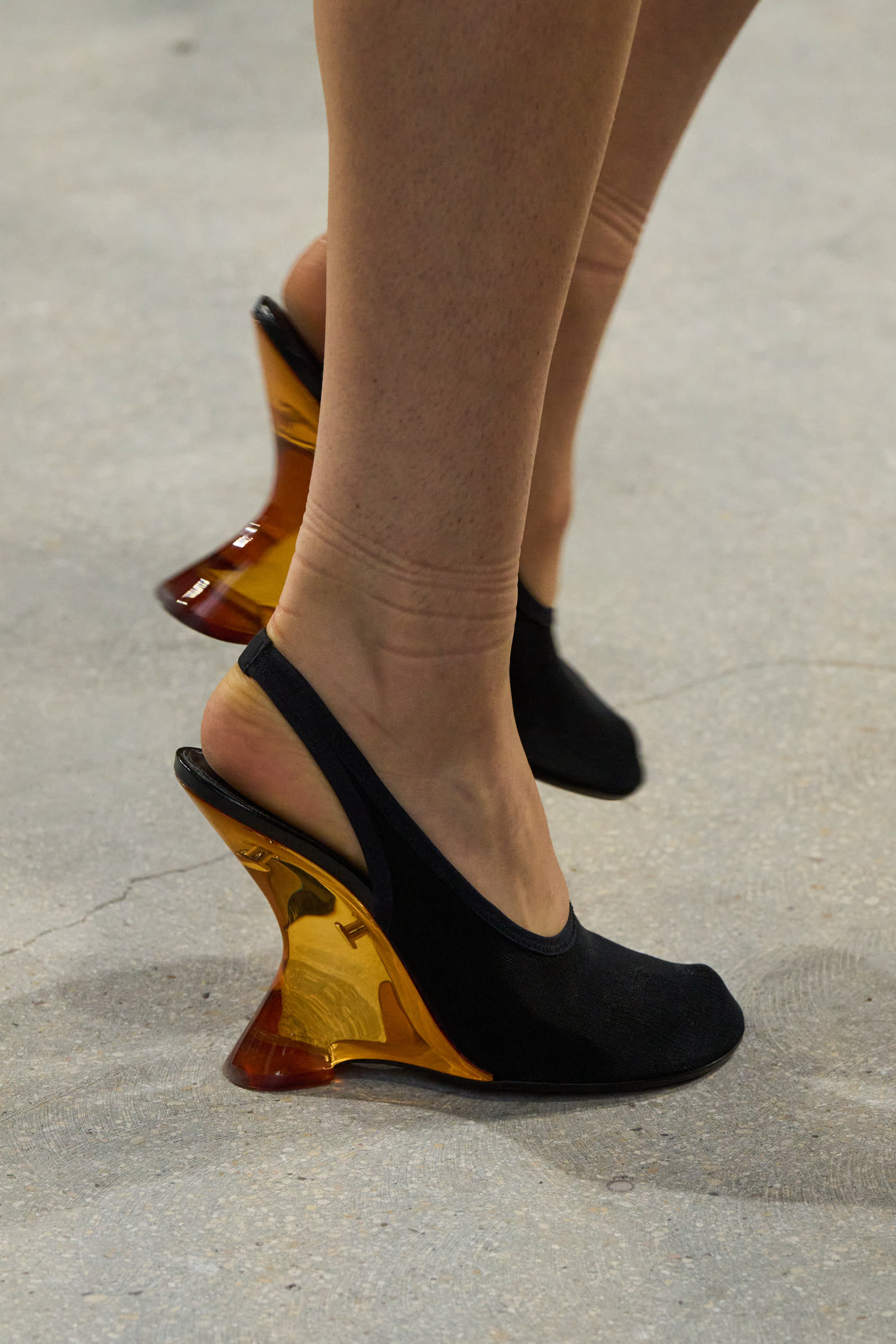 Dries Van Noten Spring 2025 Fashion Show Details