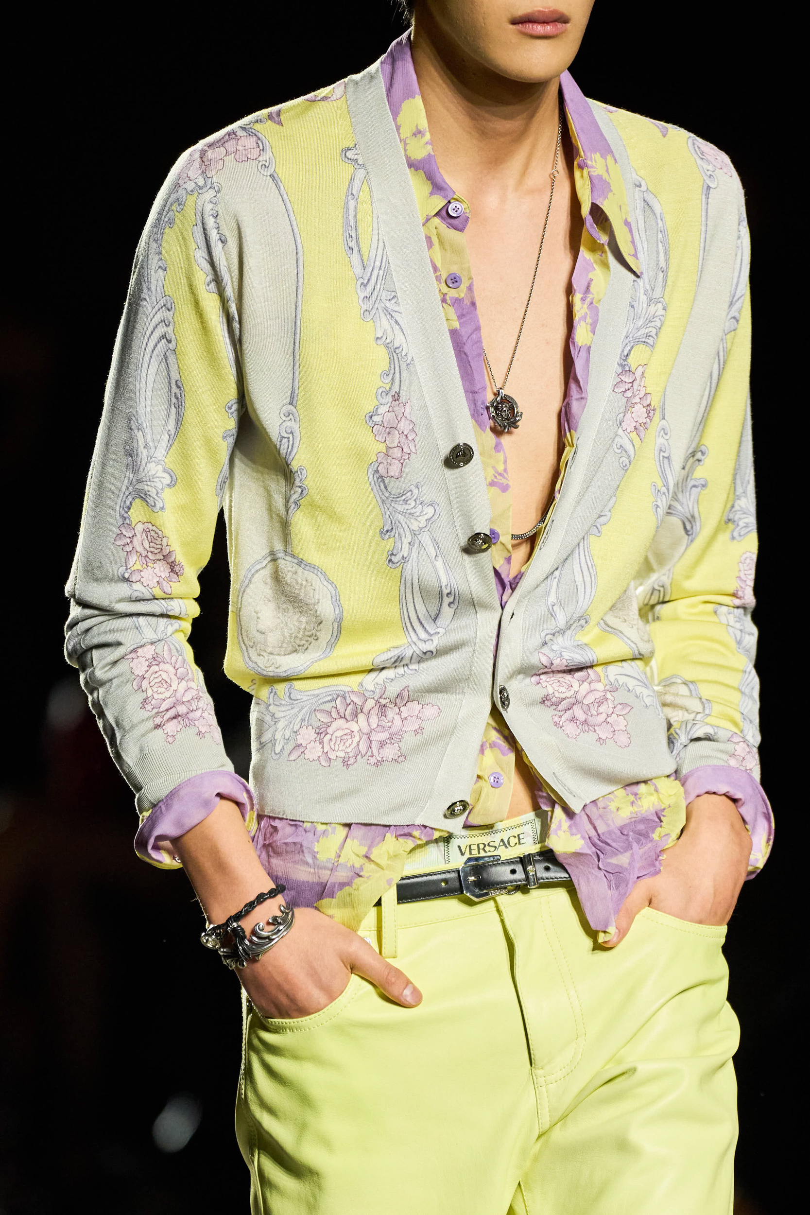 Versace Spring 2025 Fashion Show Details