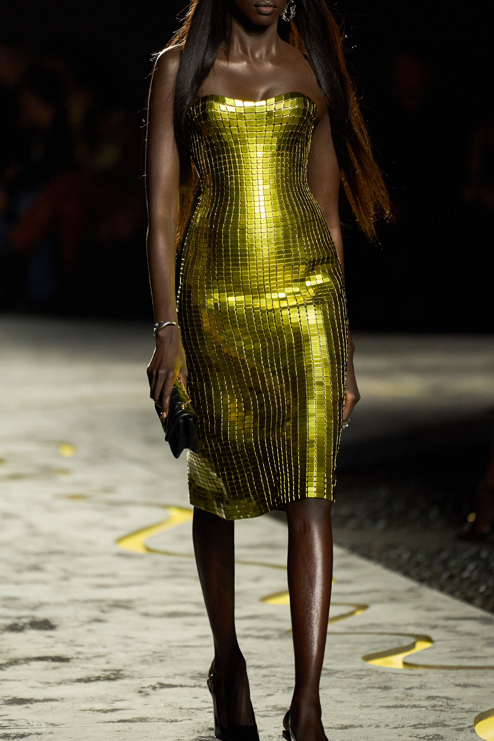 Versace Spring 2025 Fashion Show Details