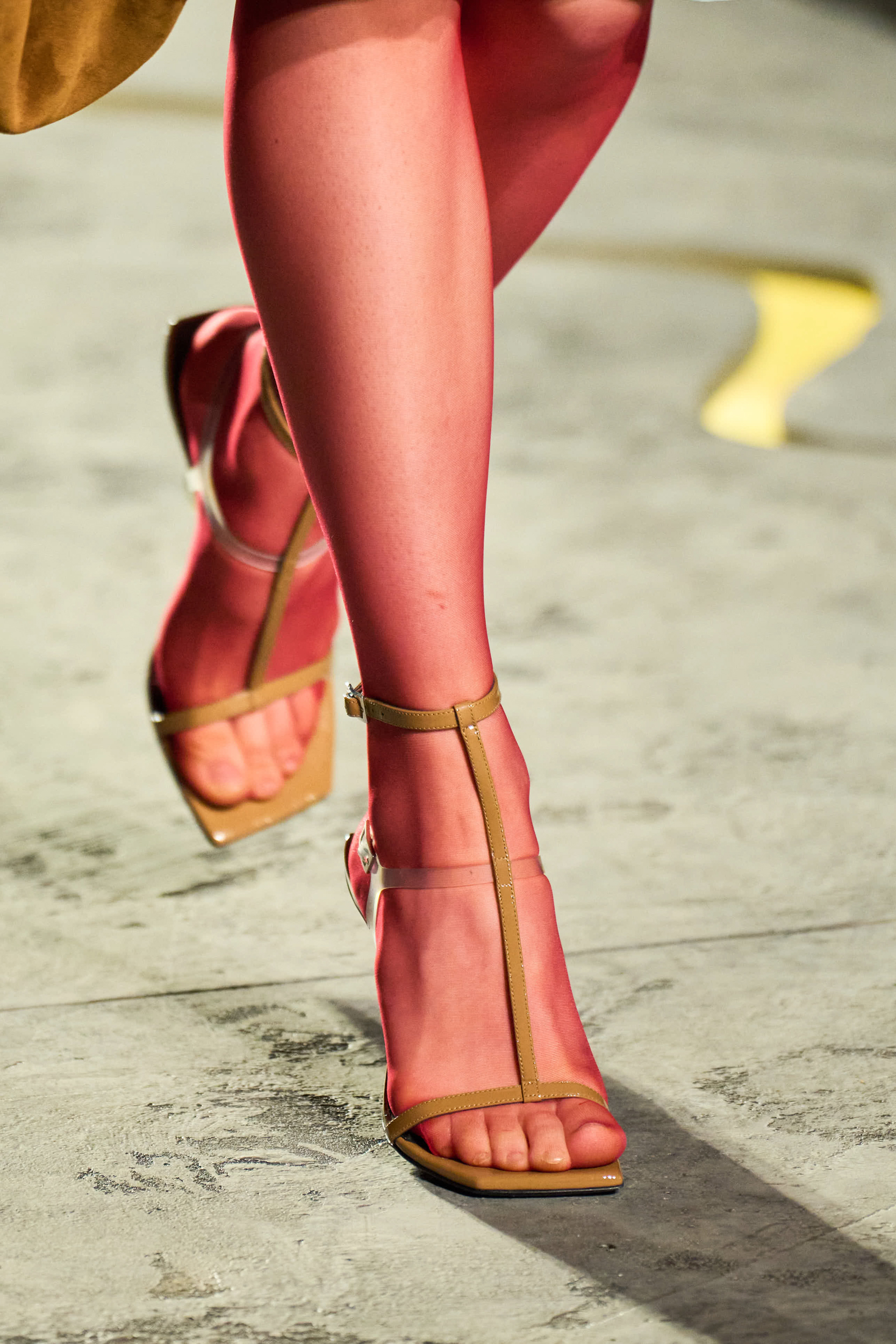 Versace Spring 2025 Fashion Show Details