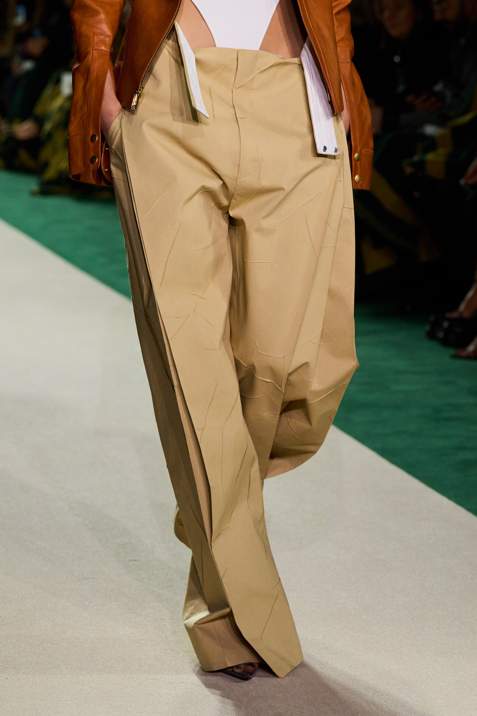 Victoria Beckham Spring 2025 Fashion Show Details