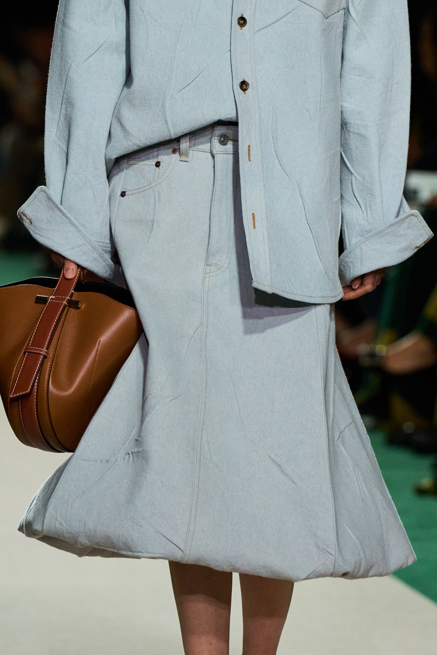 Victoria Beckham Spring 2025 Fashion Show Details