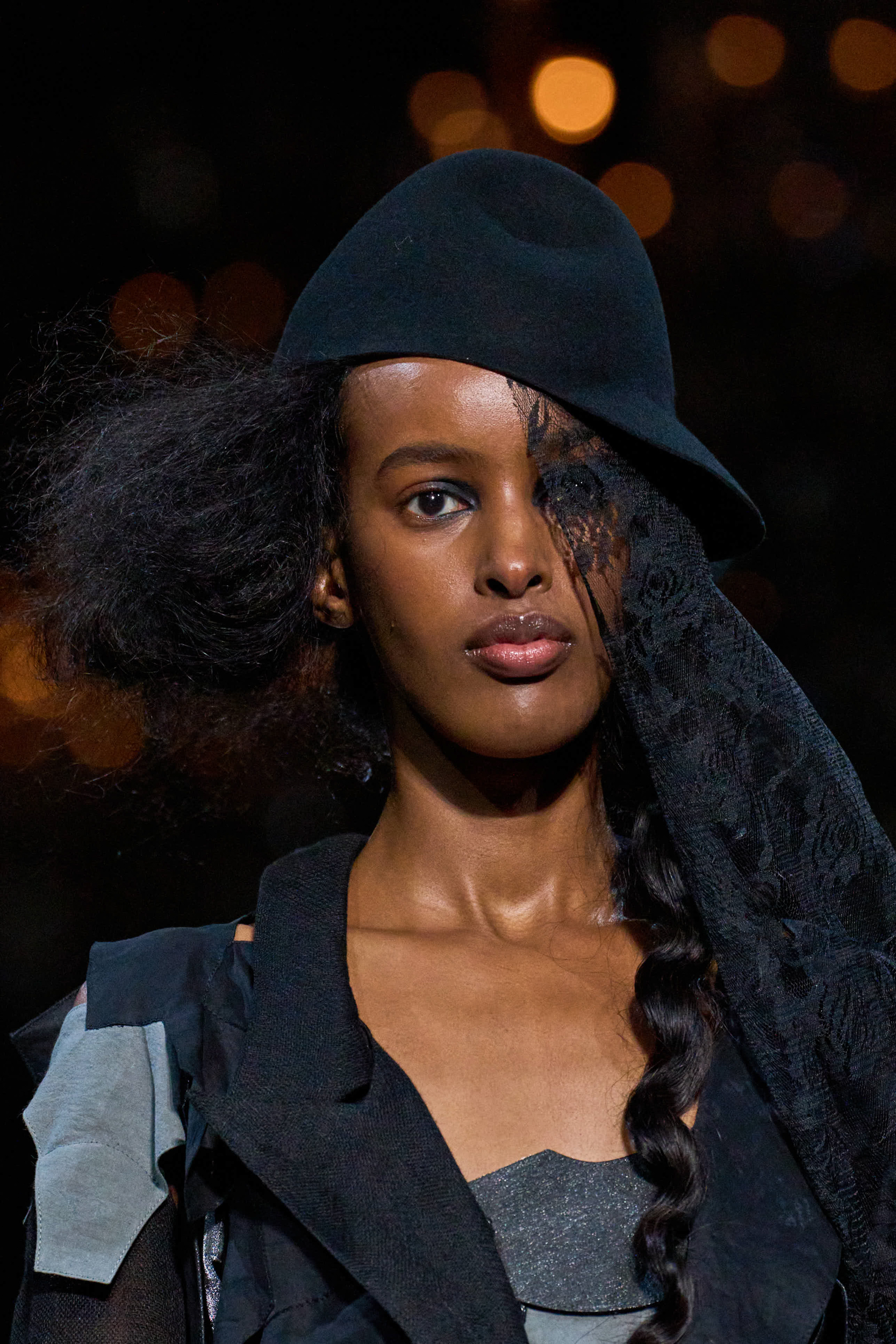 Yohji Yamamoto Spring 2025 Fashion Show Details