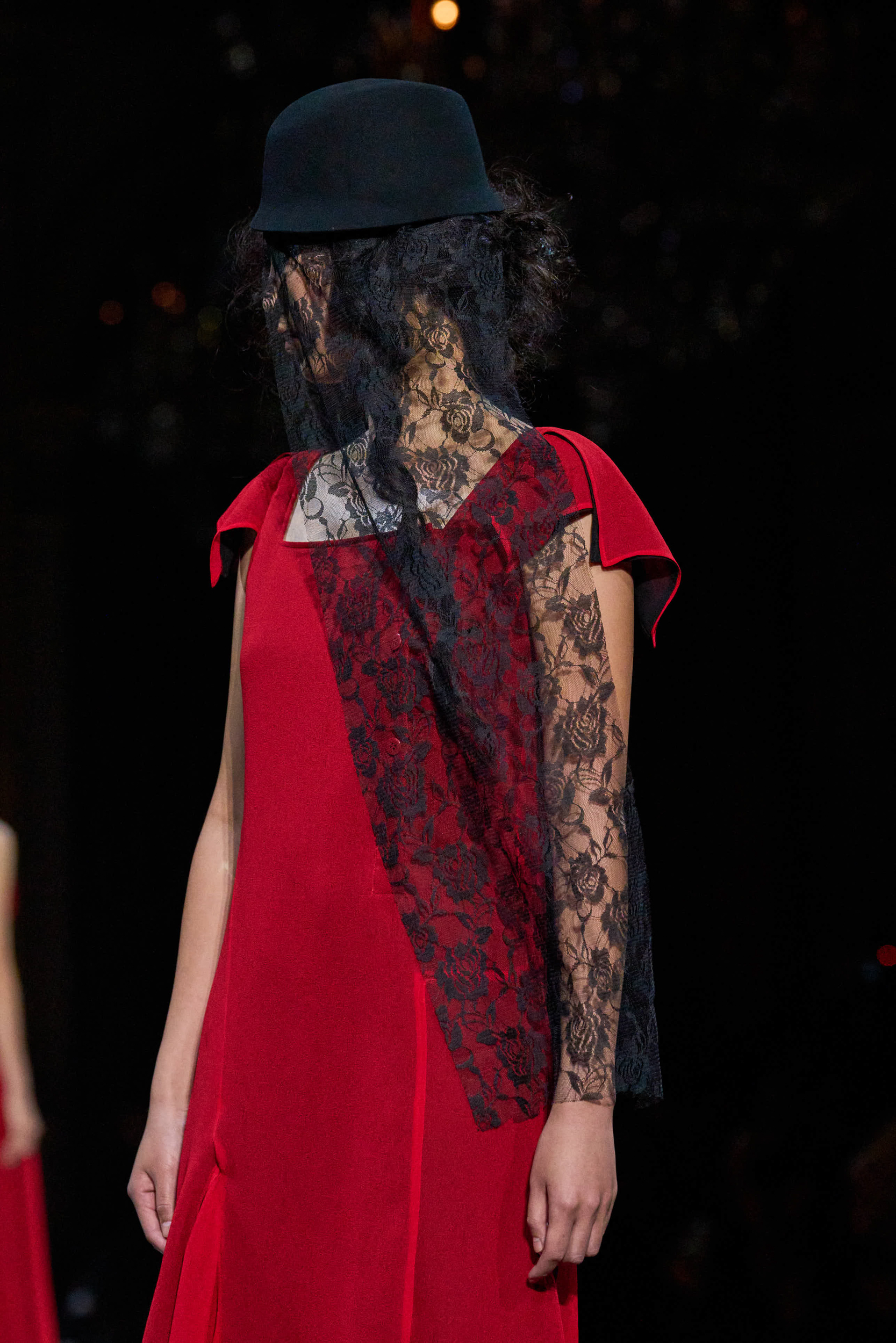 Yohji Yamamoto Spring 2025 Fashion Show Details