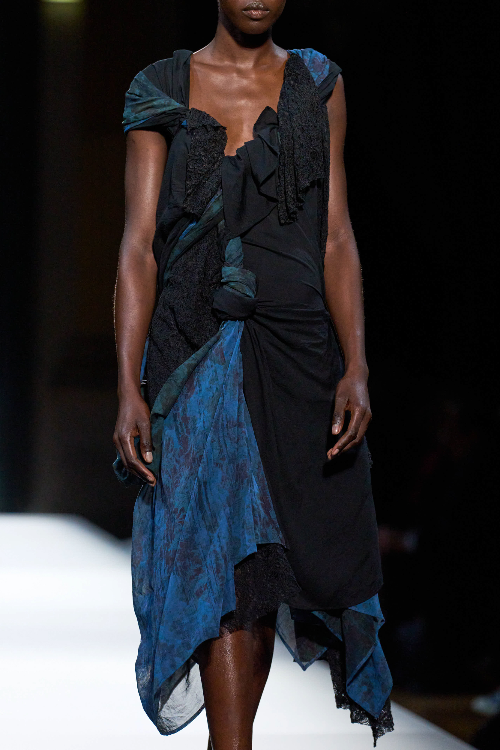 Yohji Yamamoto Spring 2025 Fashion Show Details