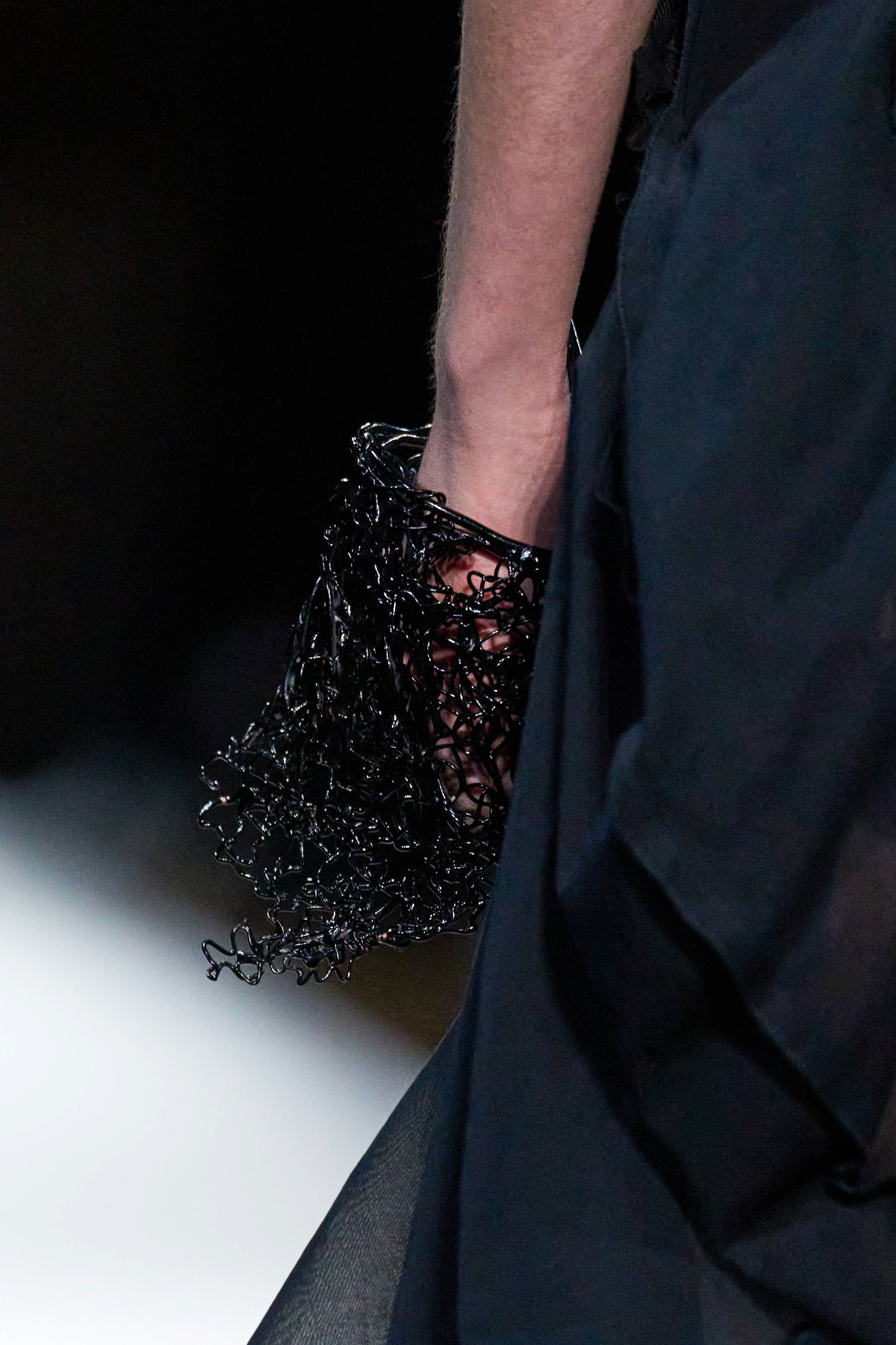 Yohji Yamamoto Spring 2025 Fashion Show Details