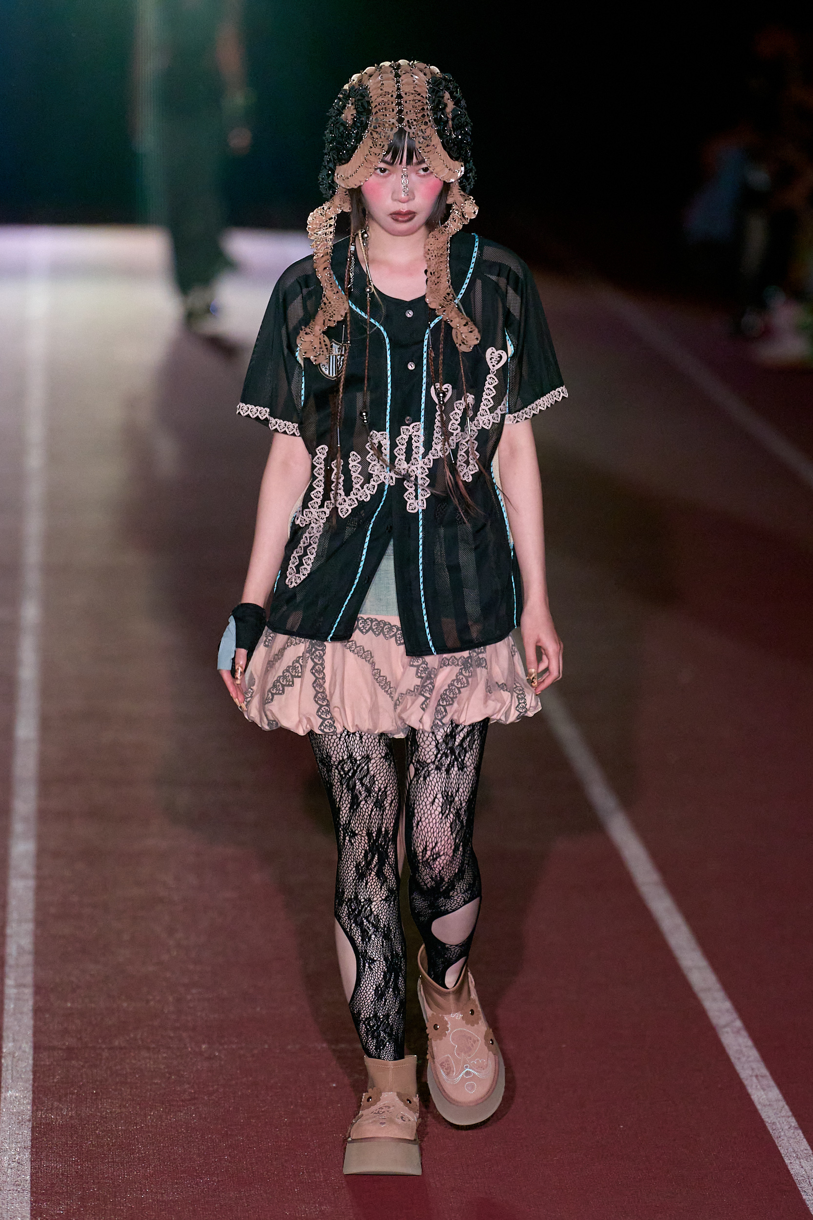 Yueqi Qi Spring 2025 Fashion Show 