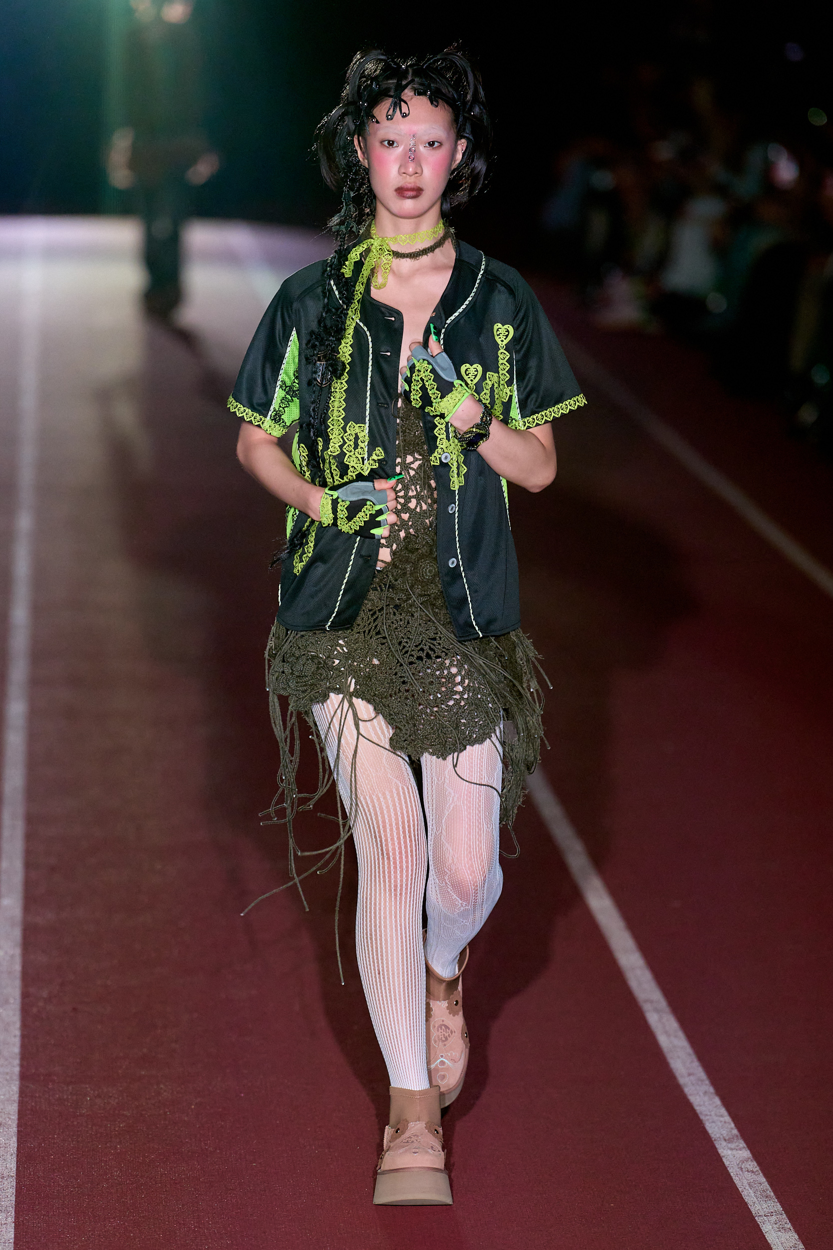 Yueqi Qi Spring 2025 Fashion Show 