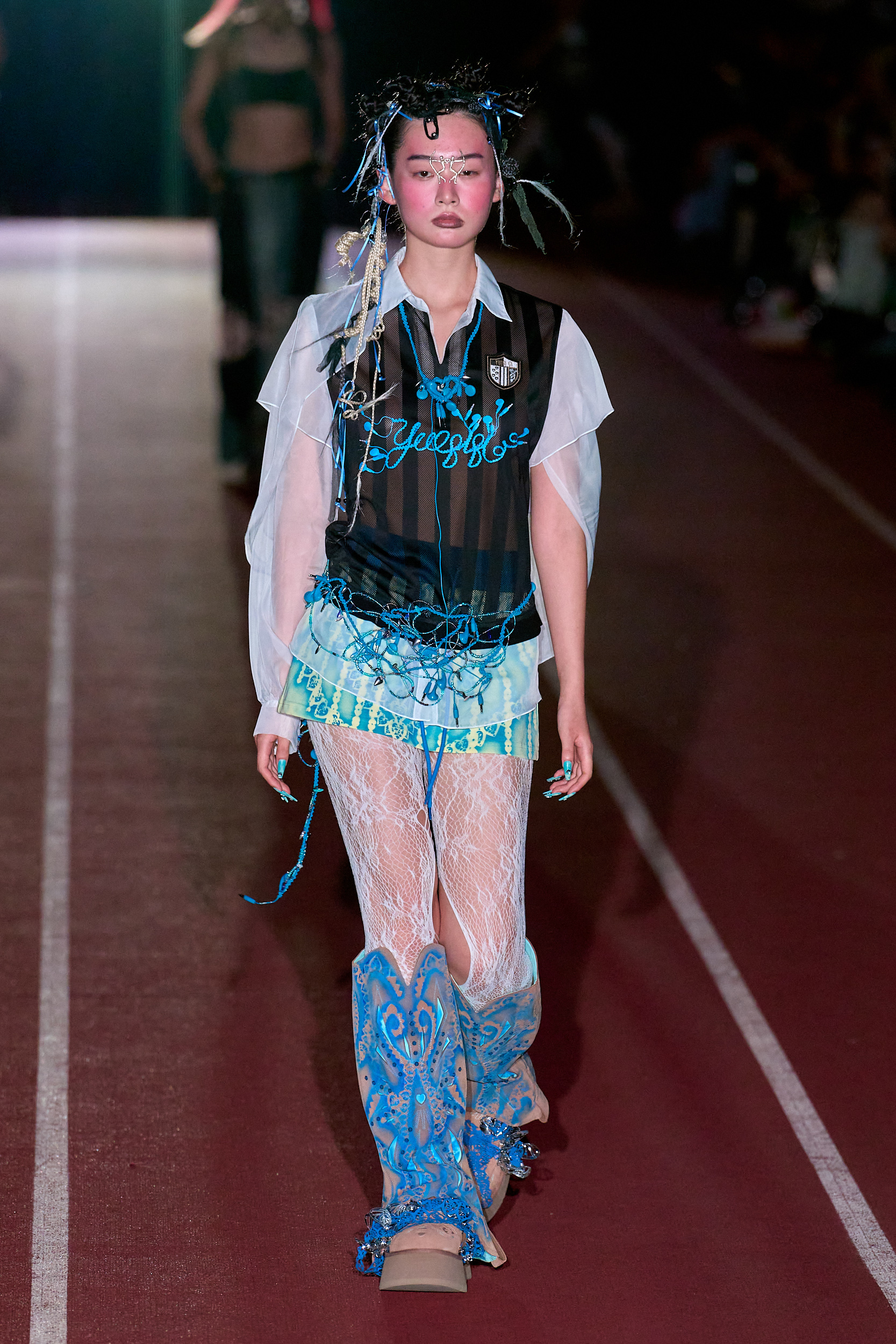 Yueqi Qi Spring 2025 Fashion Show 