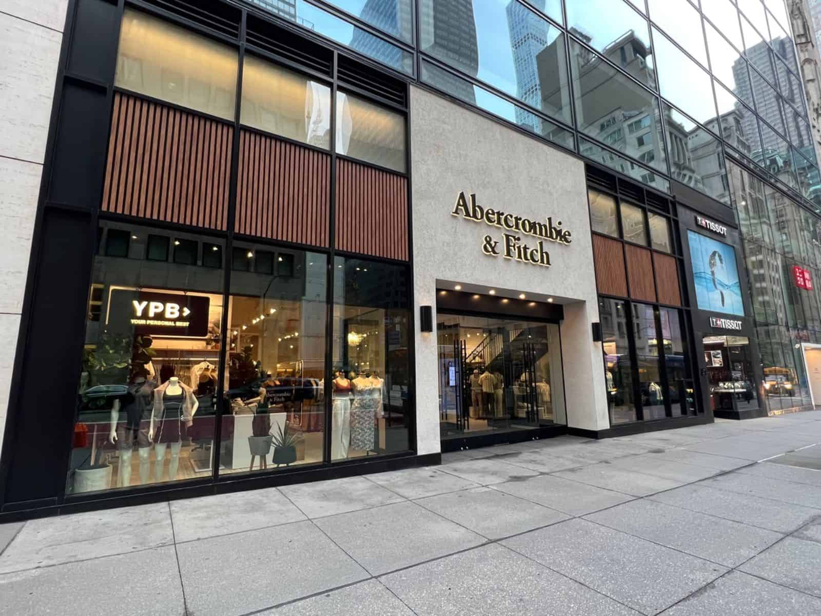 Abercrombie & Fitch Expects 12-13% Sales Growth for 2024