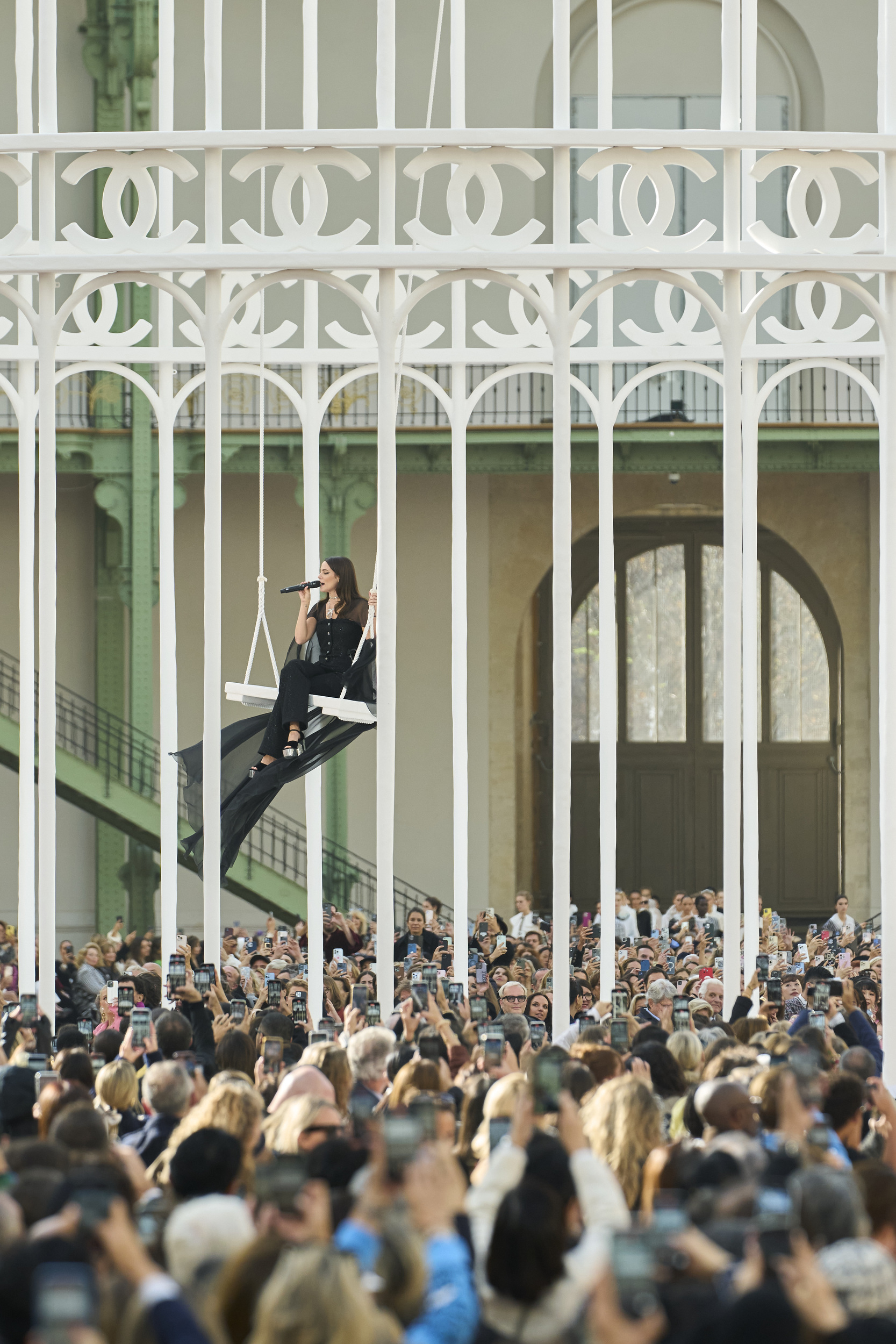 Chanel Spring 2025 Fashion Show Atmosphere