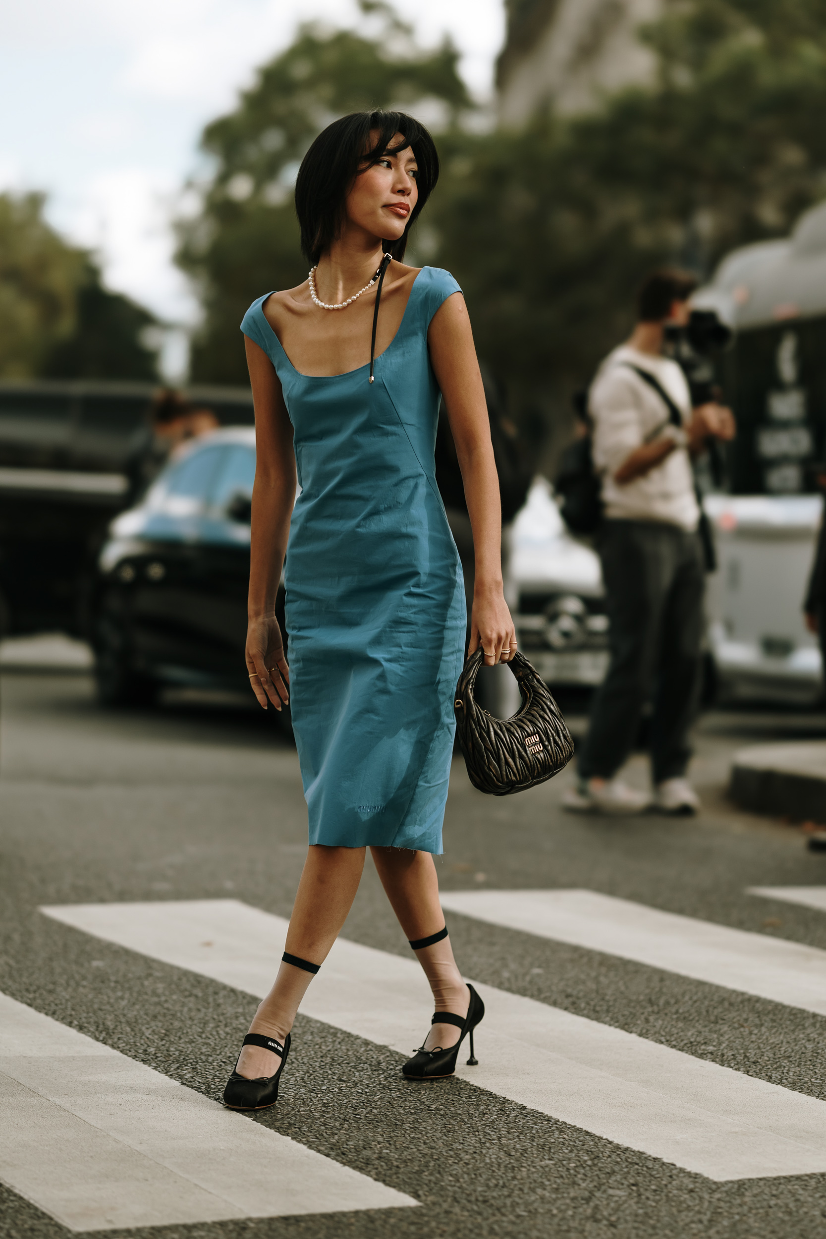 Paris Street Style Spring 2025 Shows