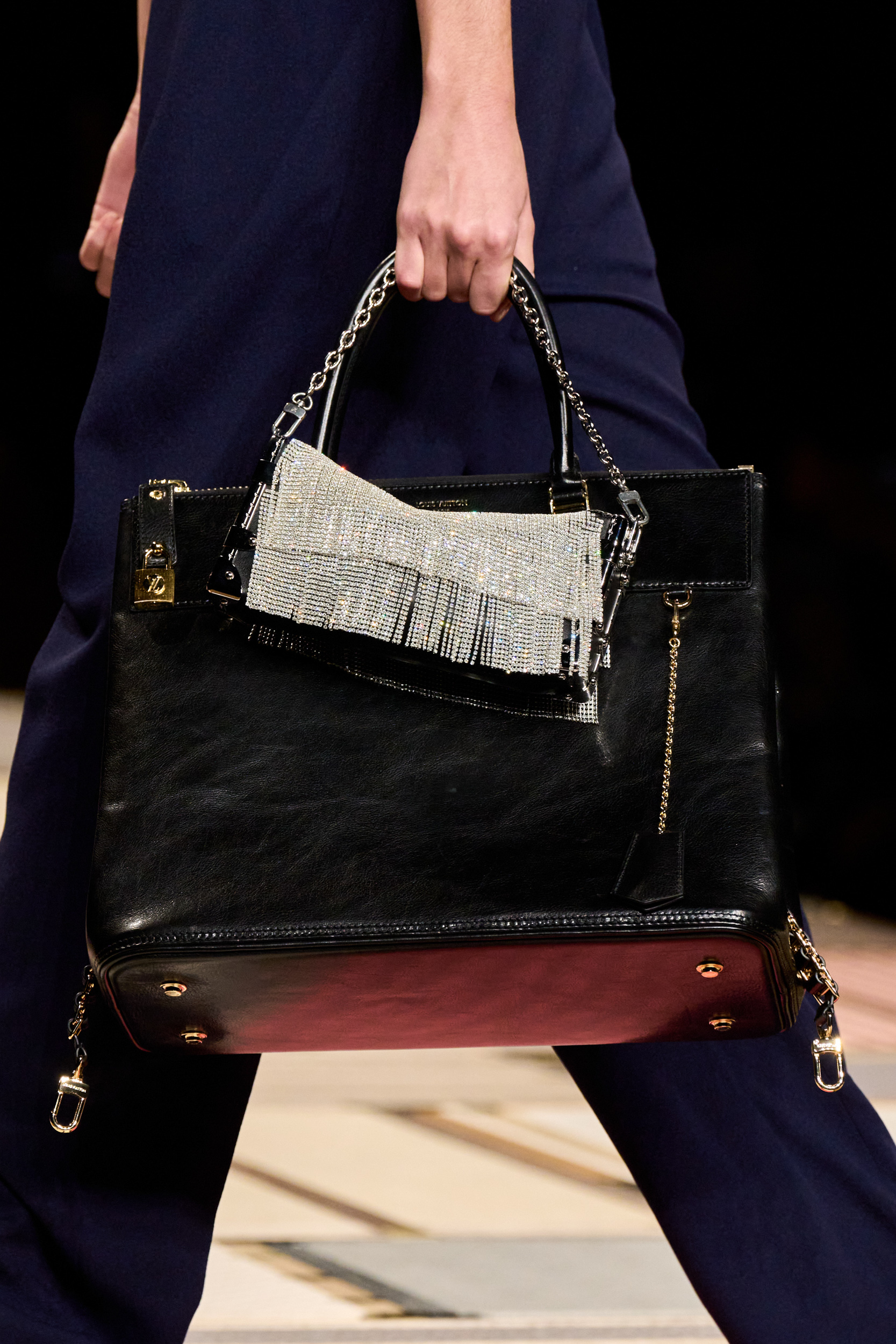 Louis Vuitton Spring 2025 Fashion Show Details