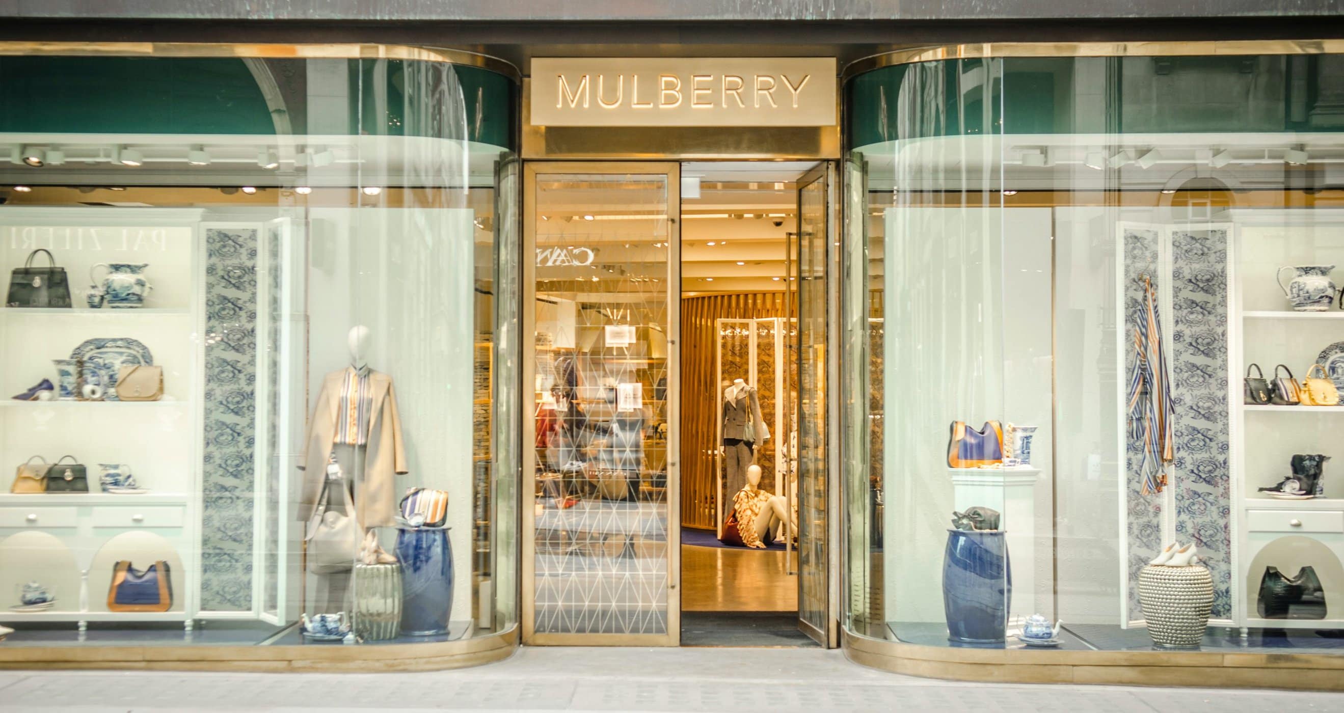 Mulberry aims to cut handbag prices below £1,100 to boost sales