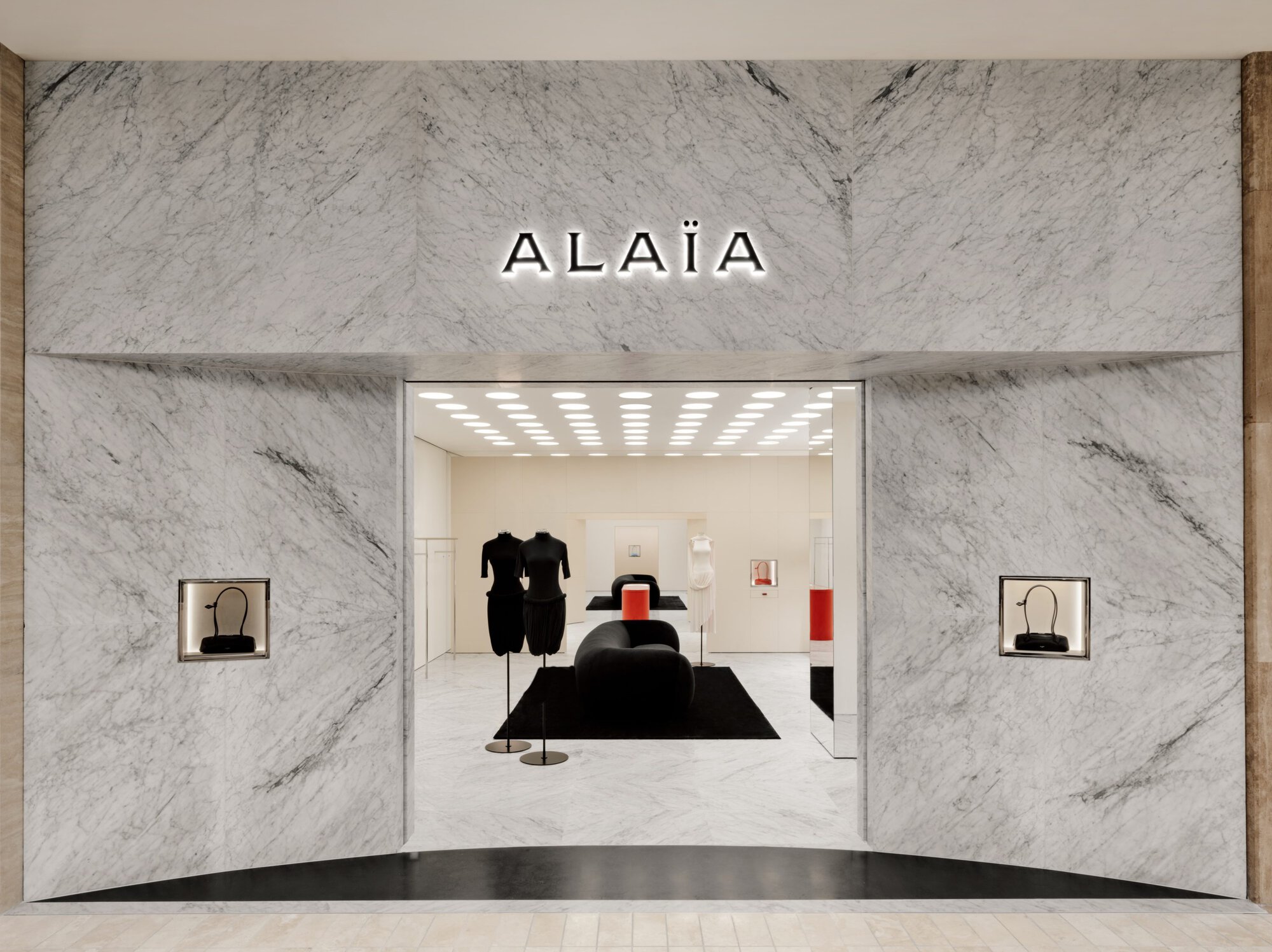 NEW Alaïa Alaïa Unveils Summer-Fall 2025 Campaign Shot on France main image 3
