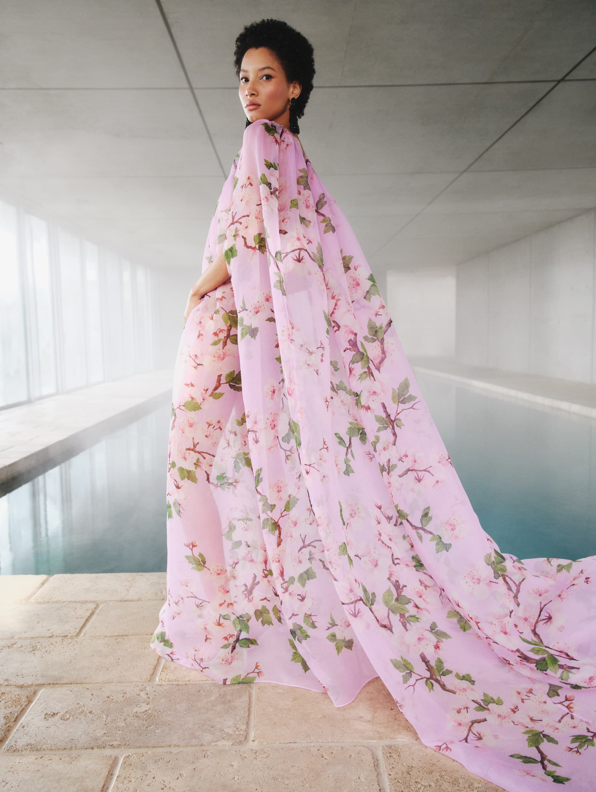 Oscar de la Renta PreFall 2025 Fashion Show The Impression