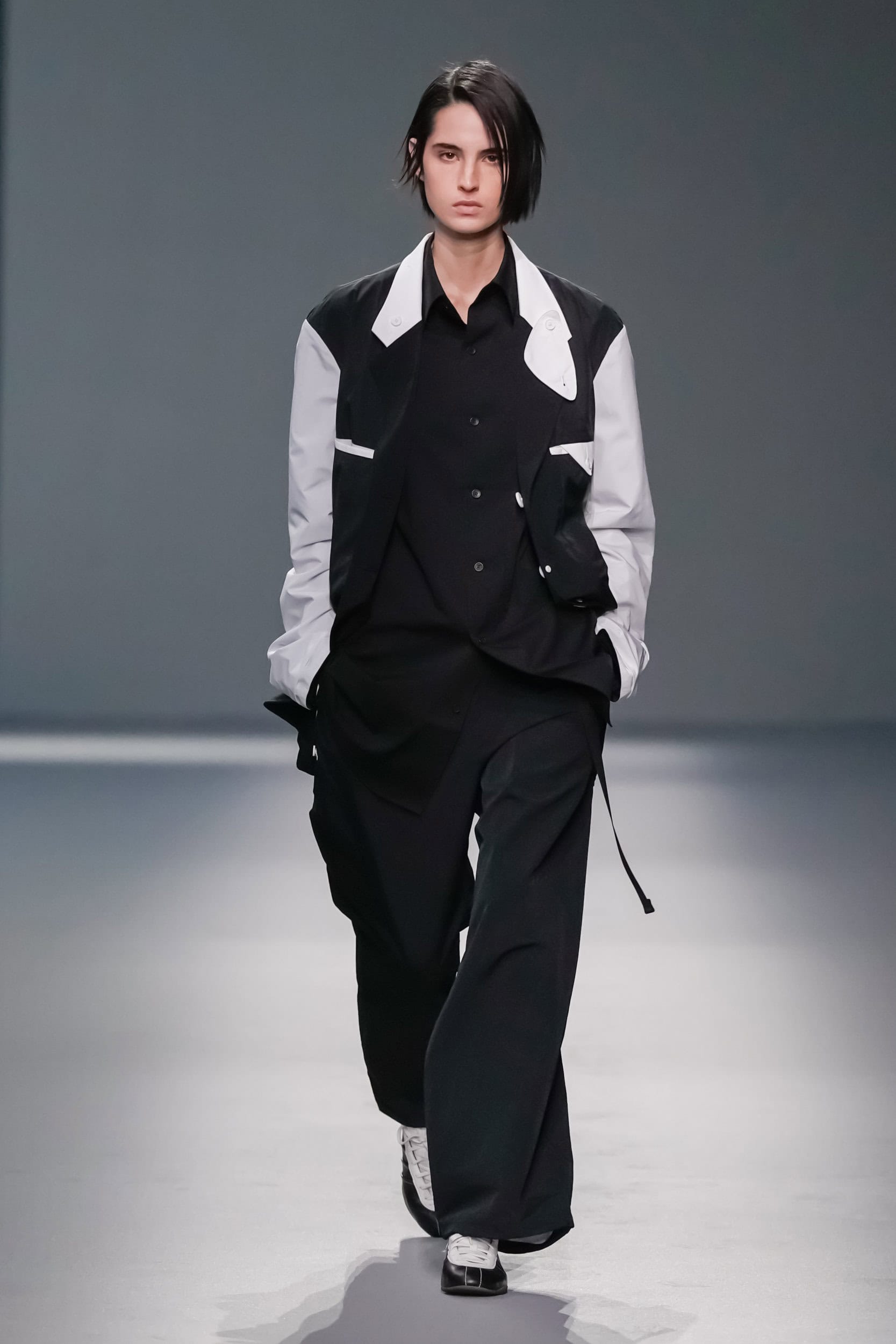 Y-3 Fall 2025 Men’s Fashion Show