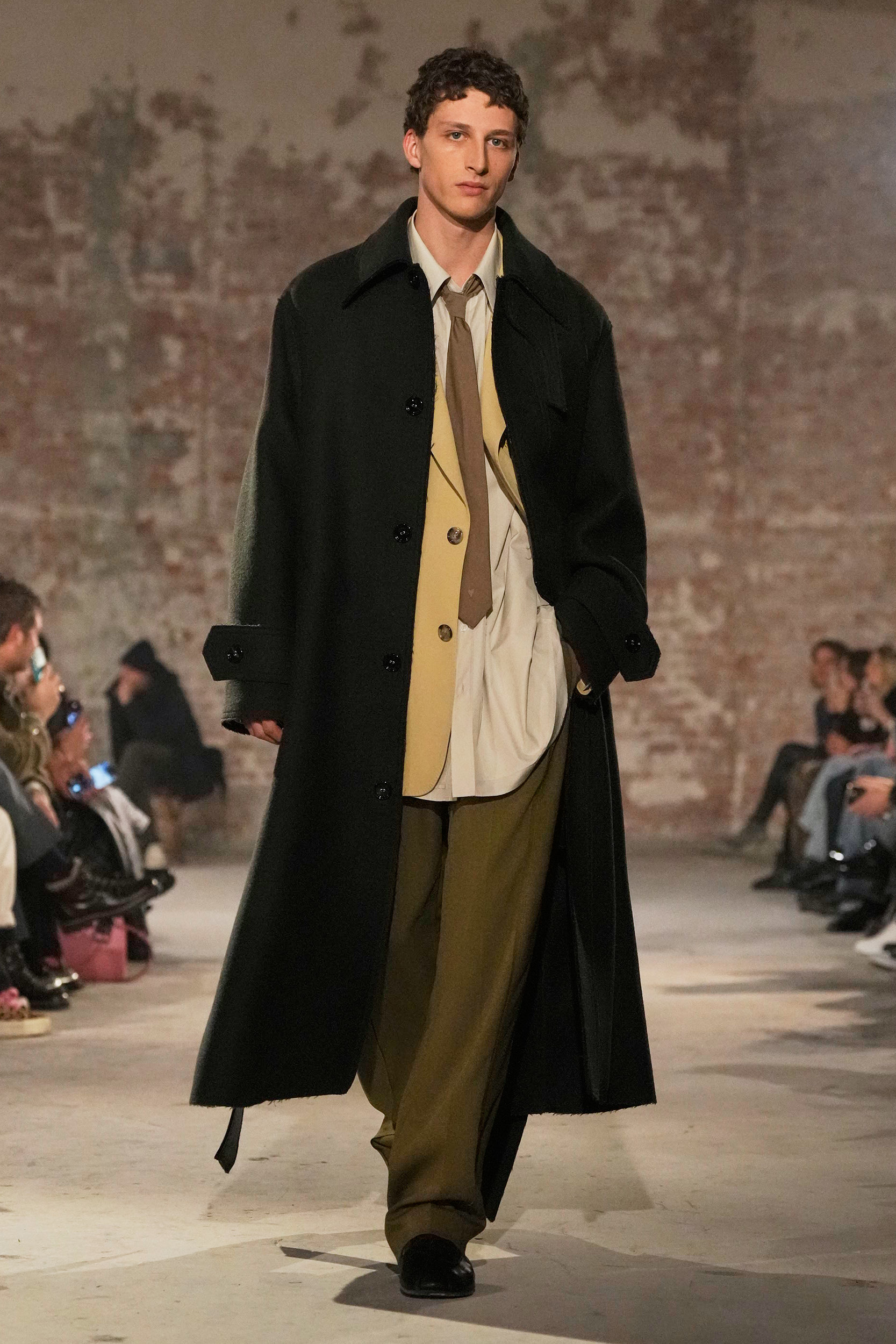 Ami Paris Fall 2025 Men’s Fashion Show