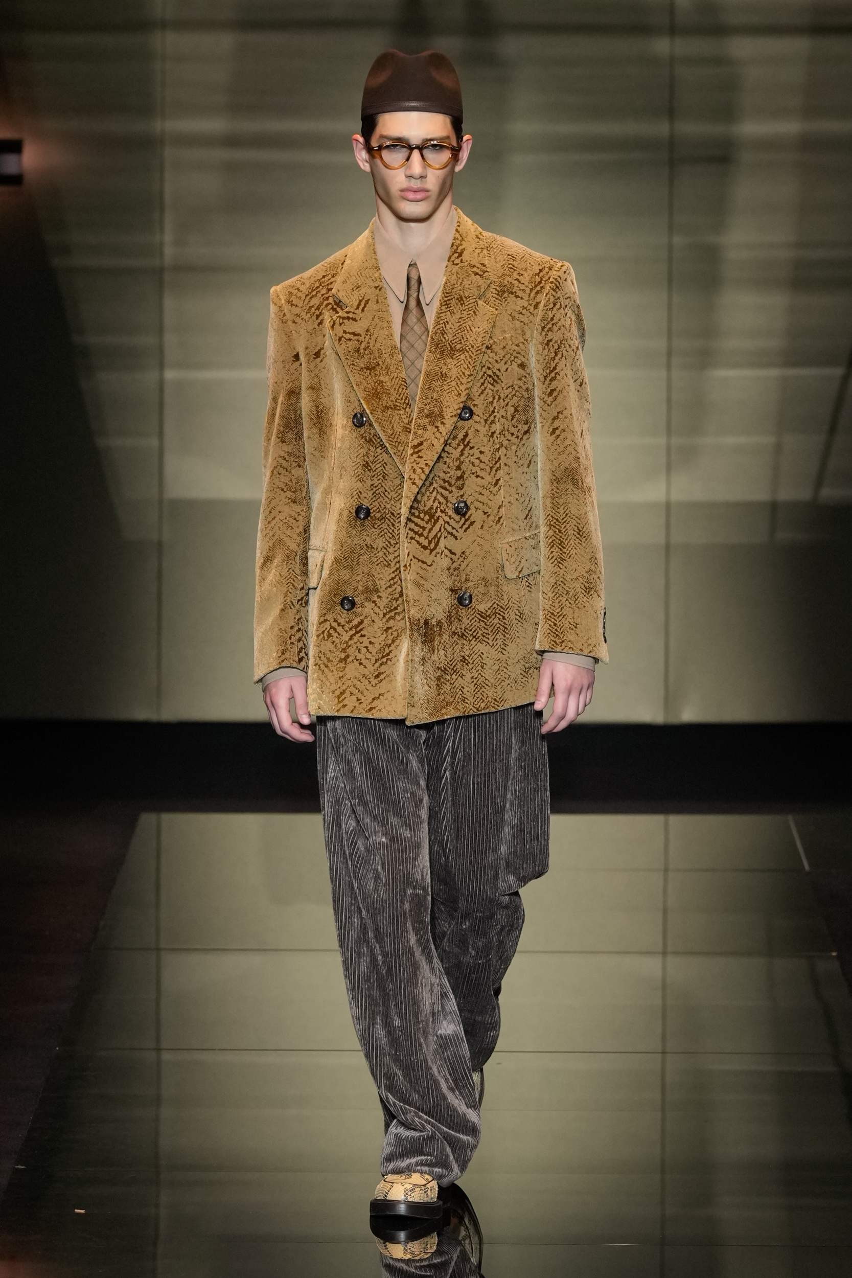 Emporio Armani Fall 2025 Men’s Fashion Show