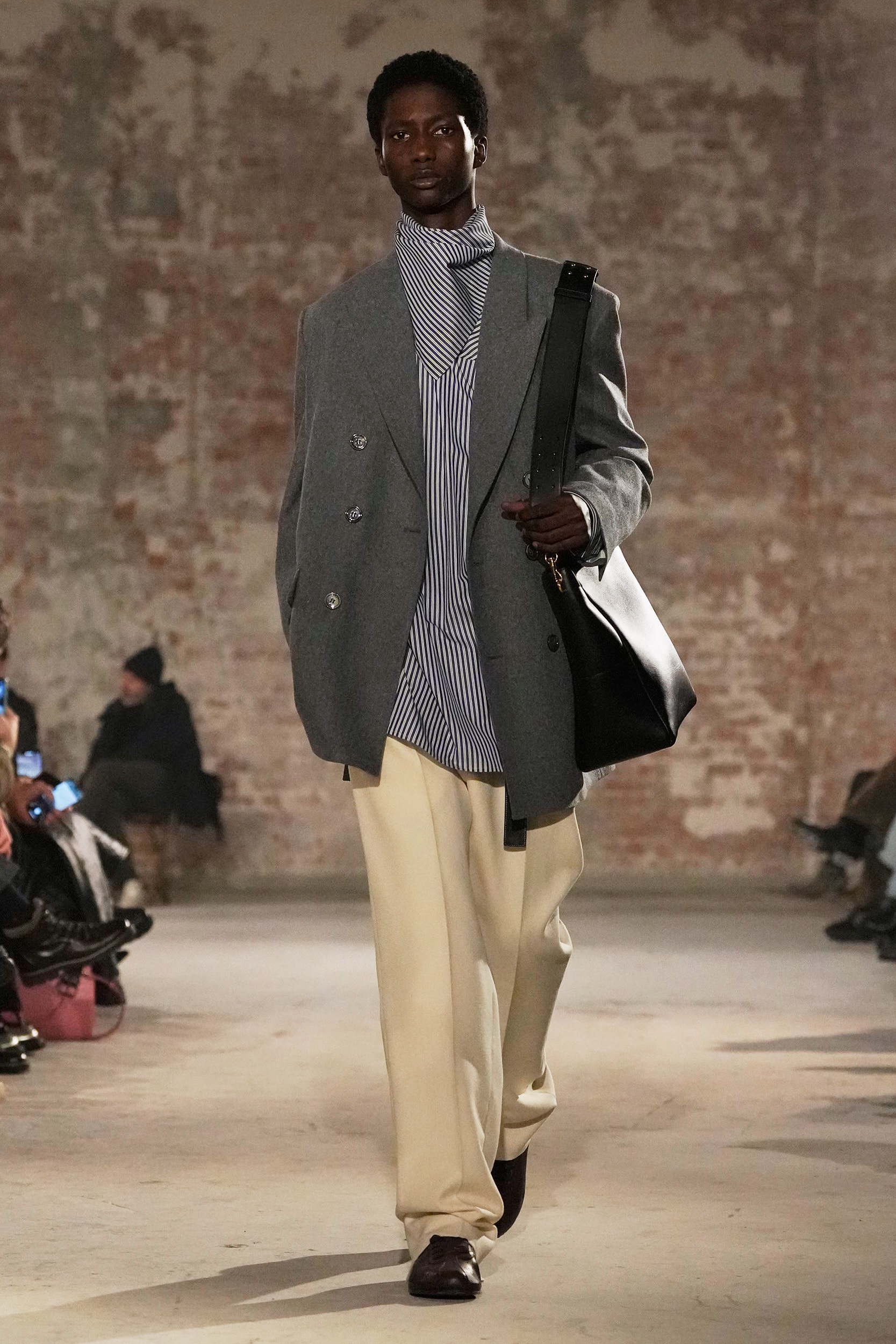 Ami Paris Fall 2025 Men’s Fashion Show