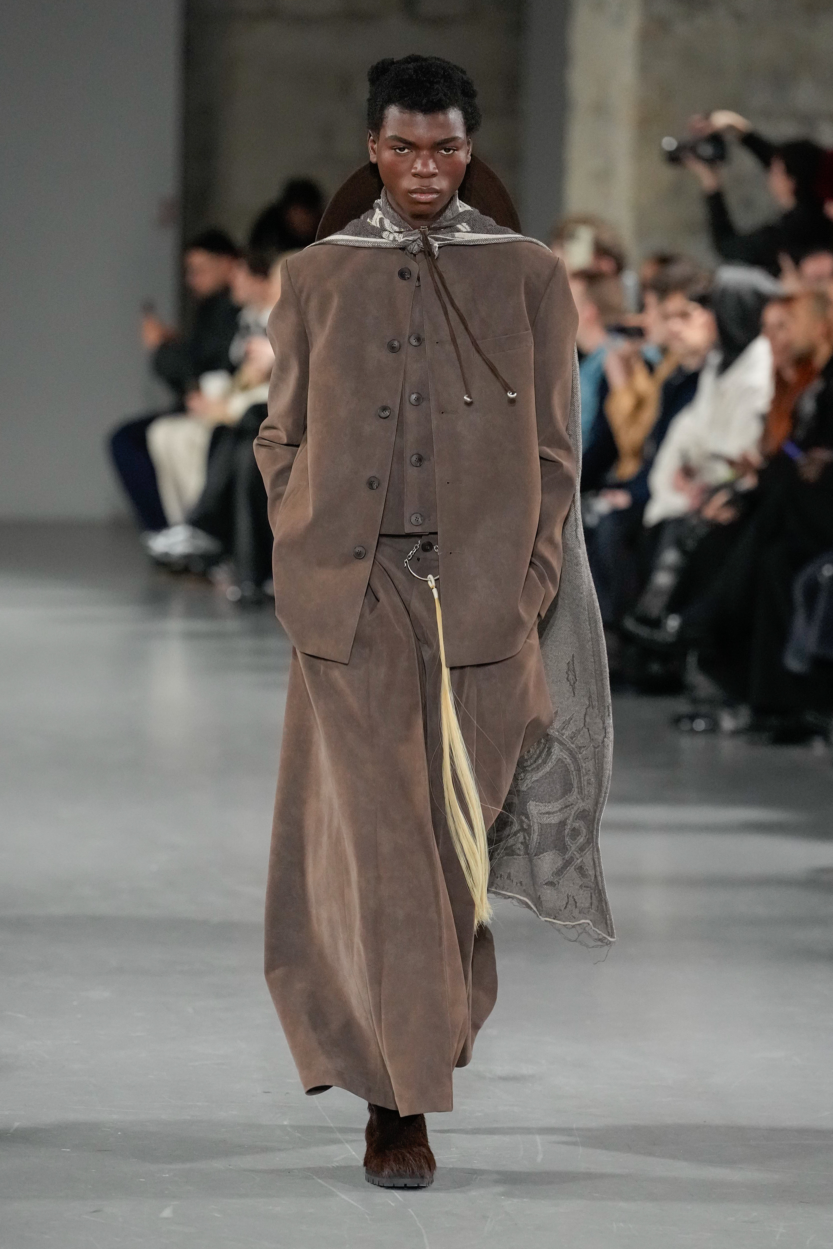 Sean Suen Fall 2025 Men’s Fashion Show