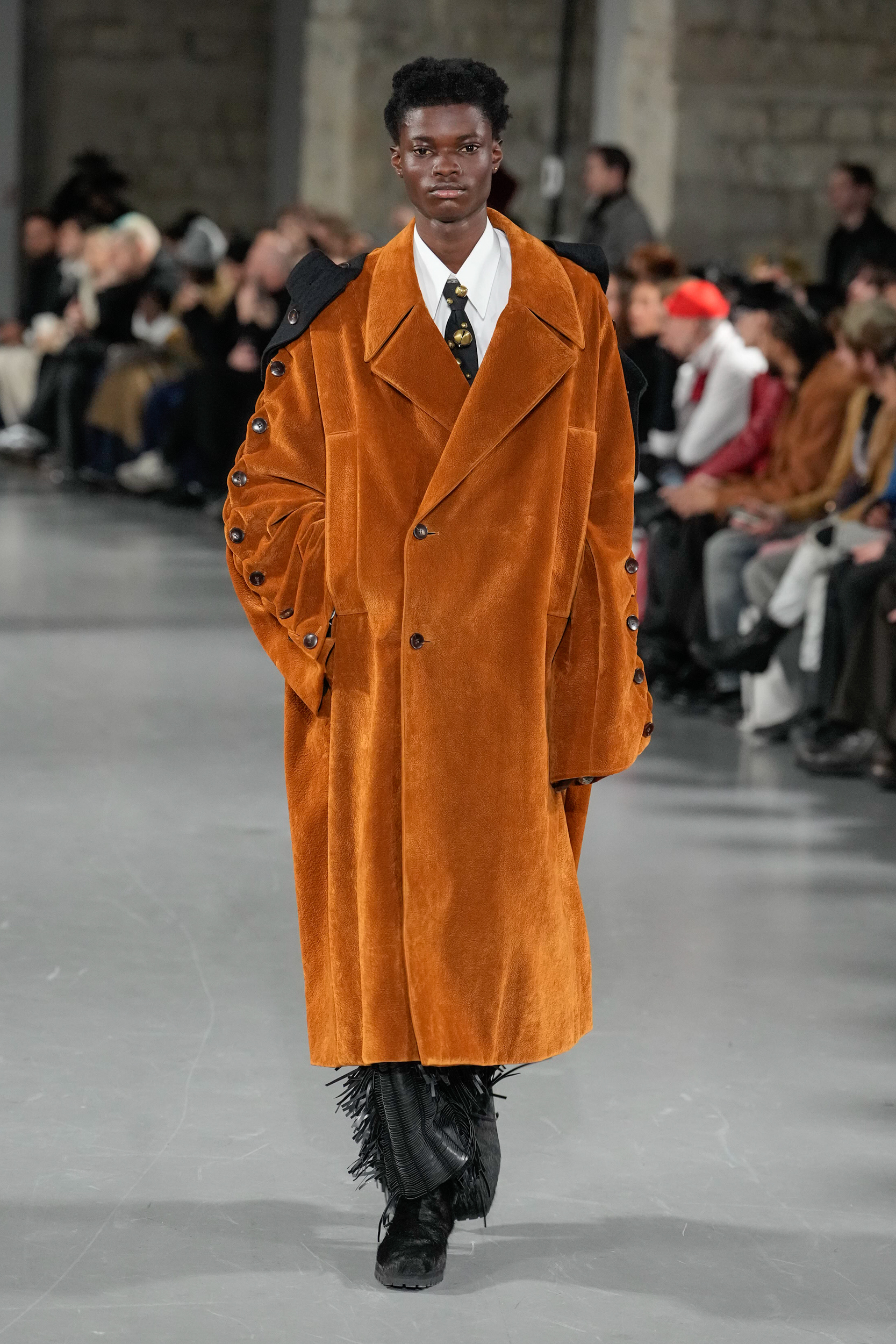 Sean Suen Fall 2025 Men’s Fashion Show