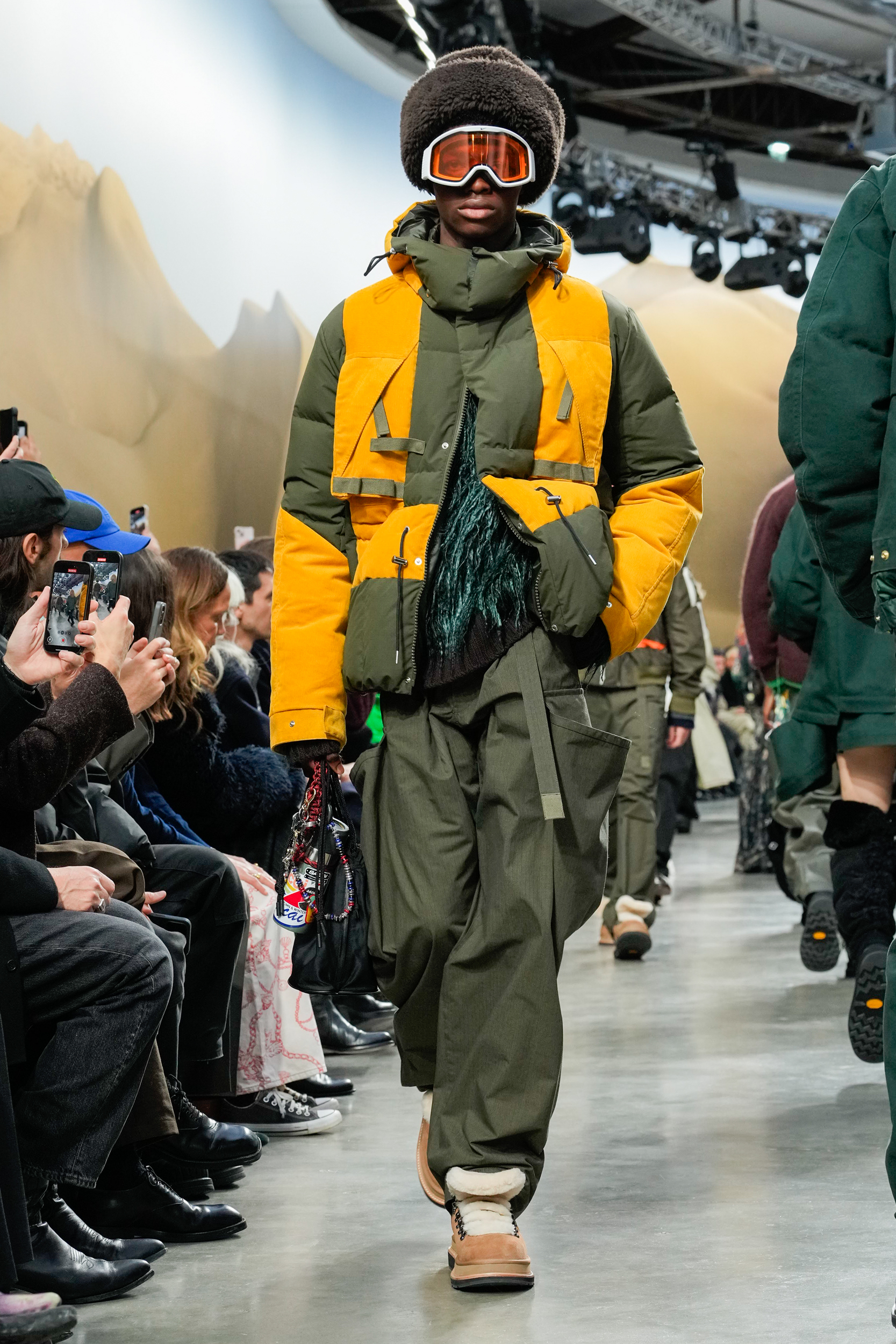 Sacai Fall 2025 Men’s Fashion Show