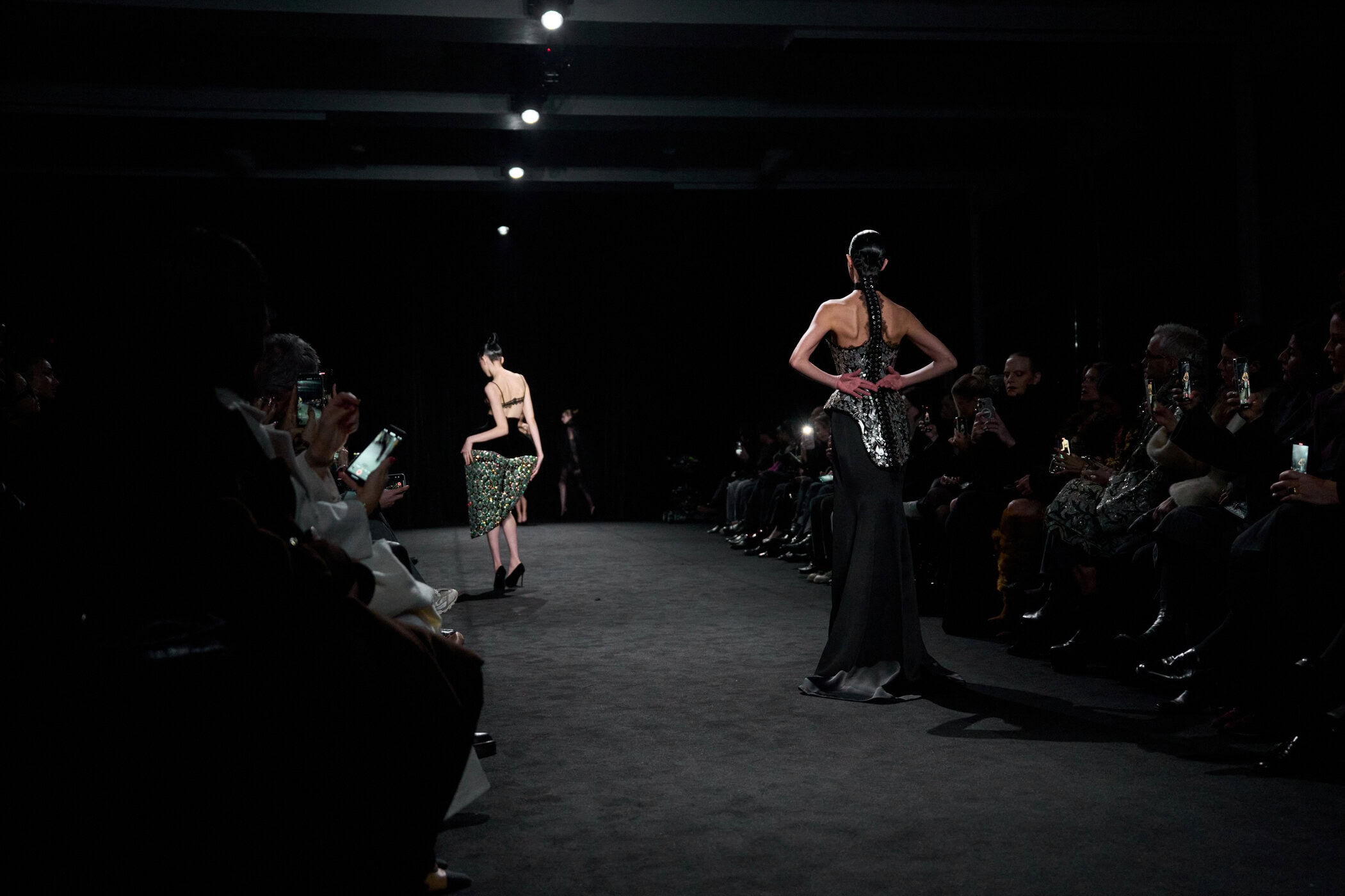 Ashi Studio Spring 2025 Couture Fashion Show Atmosphere