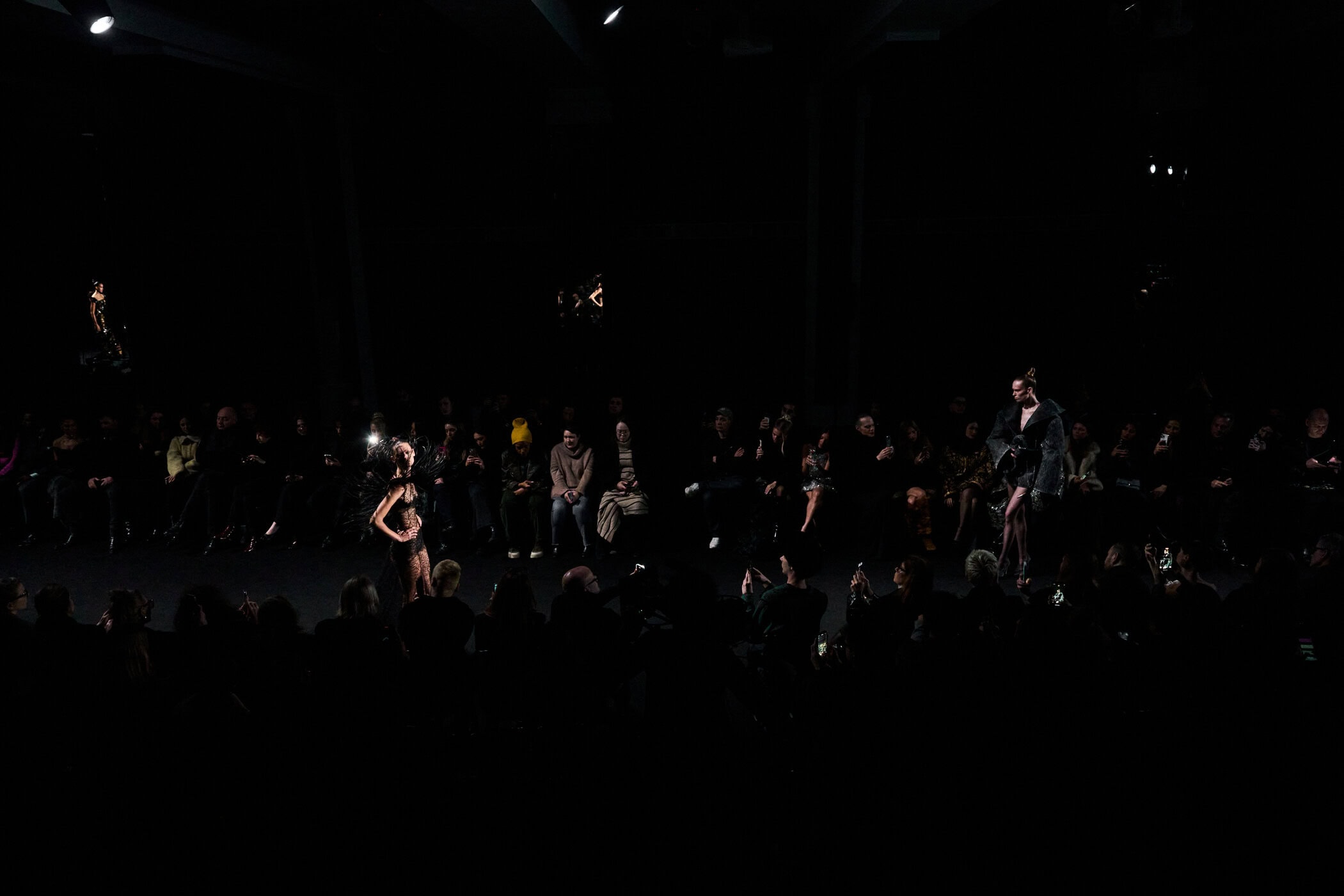 Ashi Studio Spring 2025 Couture Fashion Show Atmosphere