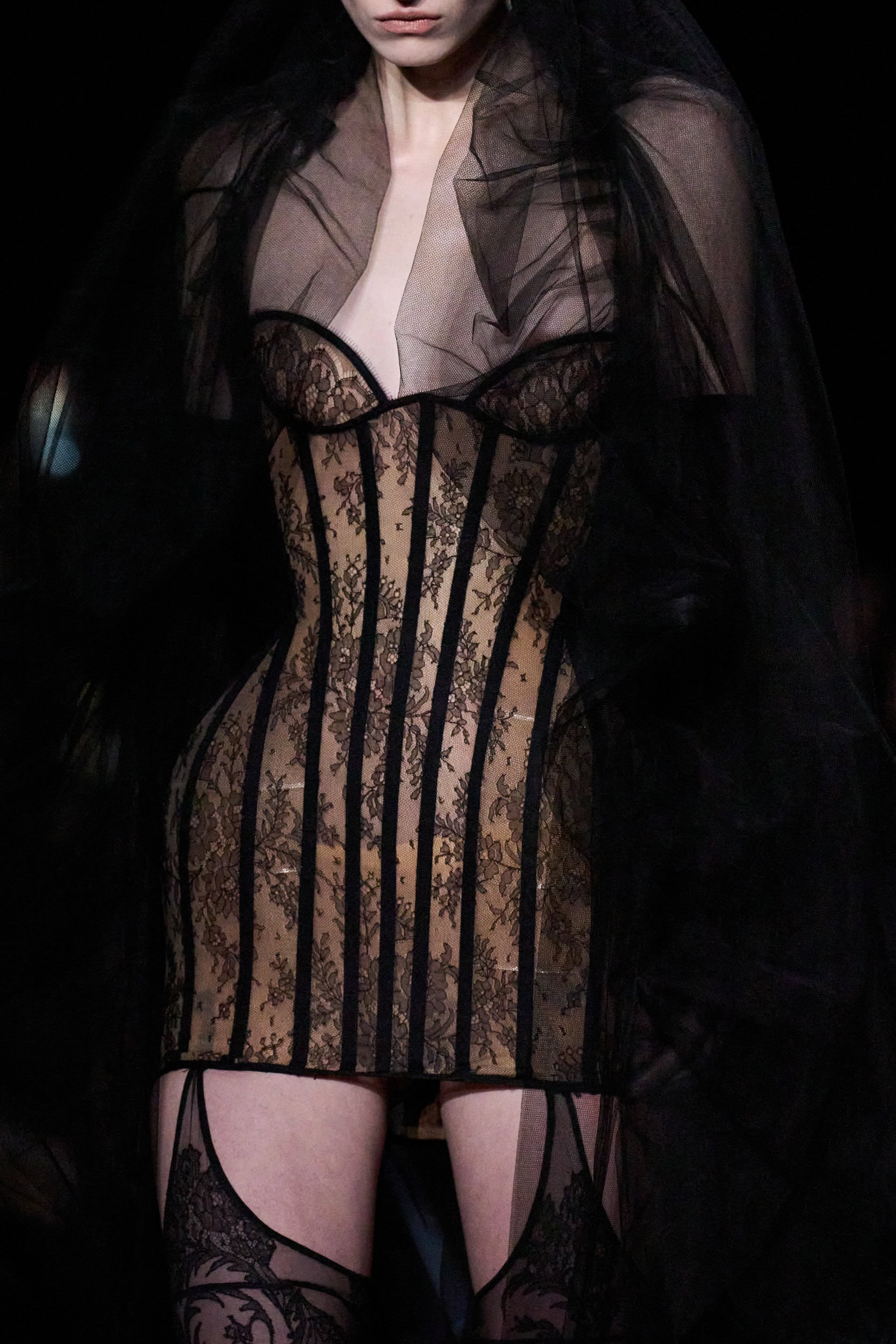 Ashi Studio Spring 2025 Couture Fashion Show Details