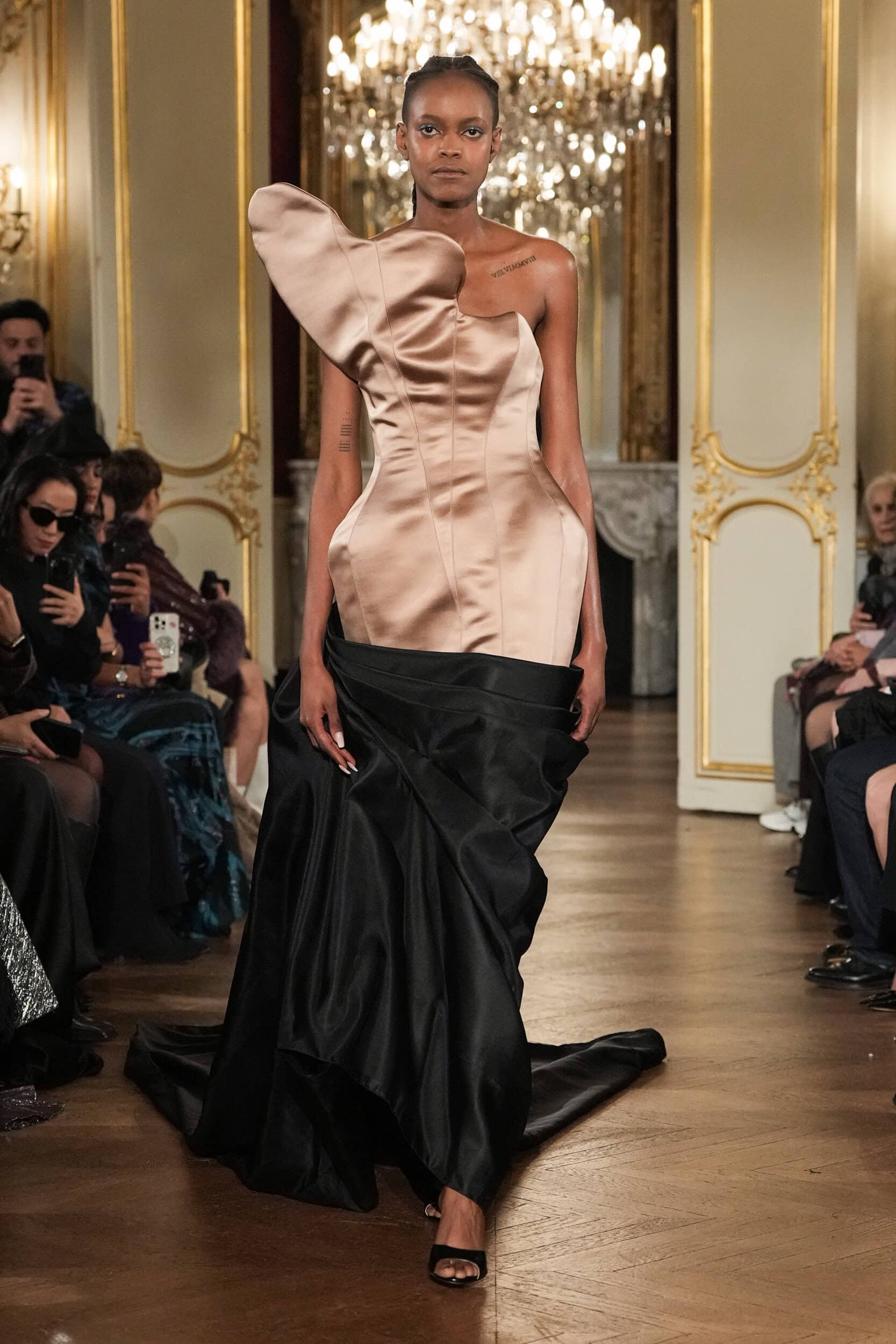 Lena Erziak Spring 2025 Couture Fashion Show