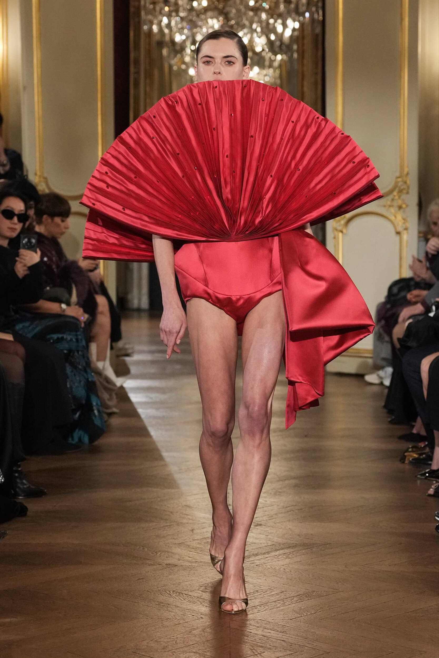 Lena Erziak Spring 2025 Couture Fashion Show