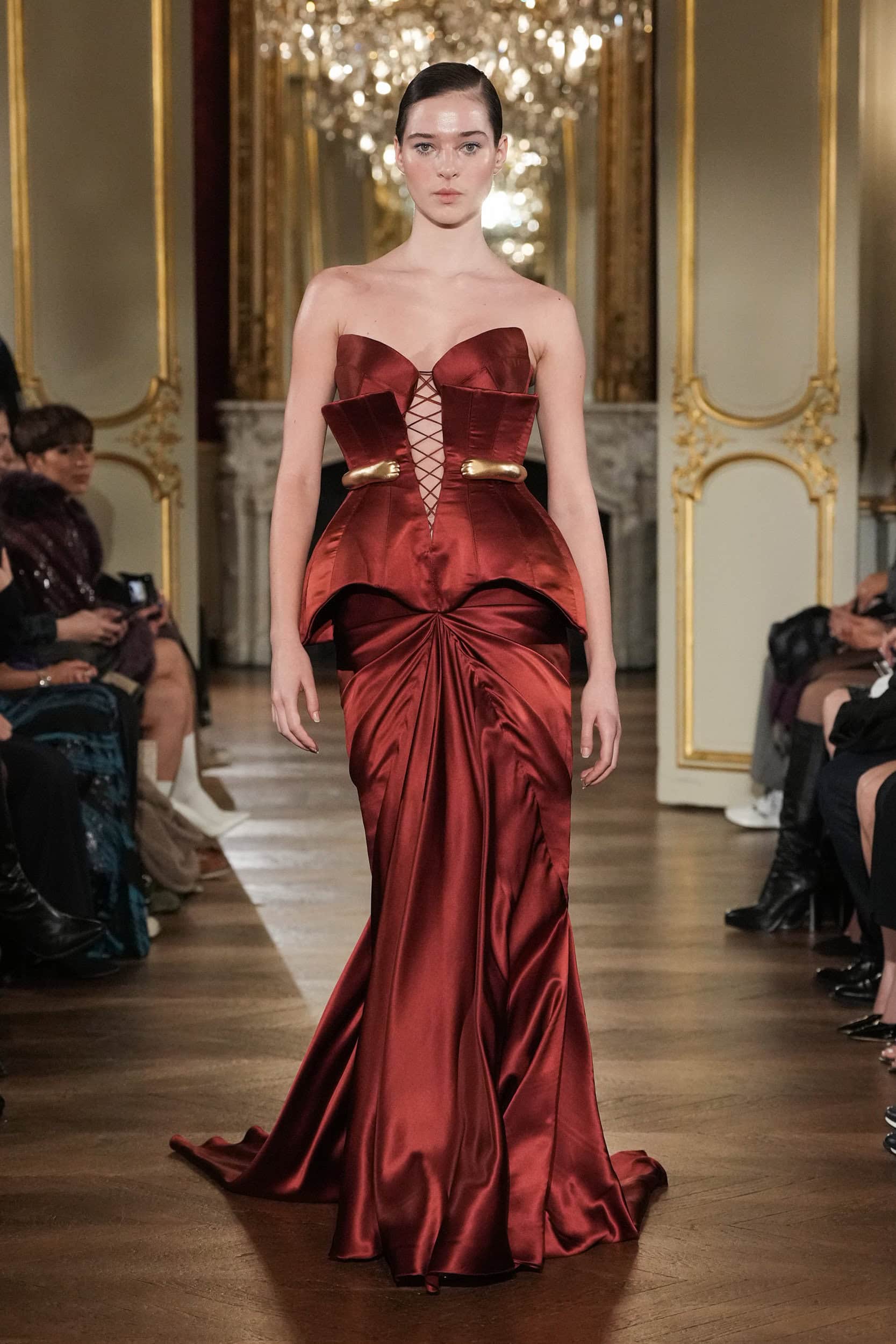 Lena Erziak Spring 2025 Couture Fashion Show