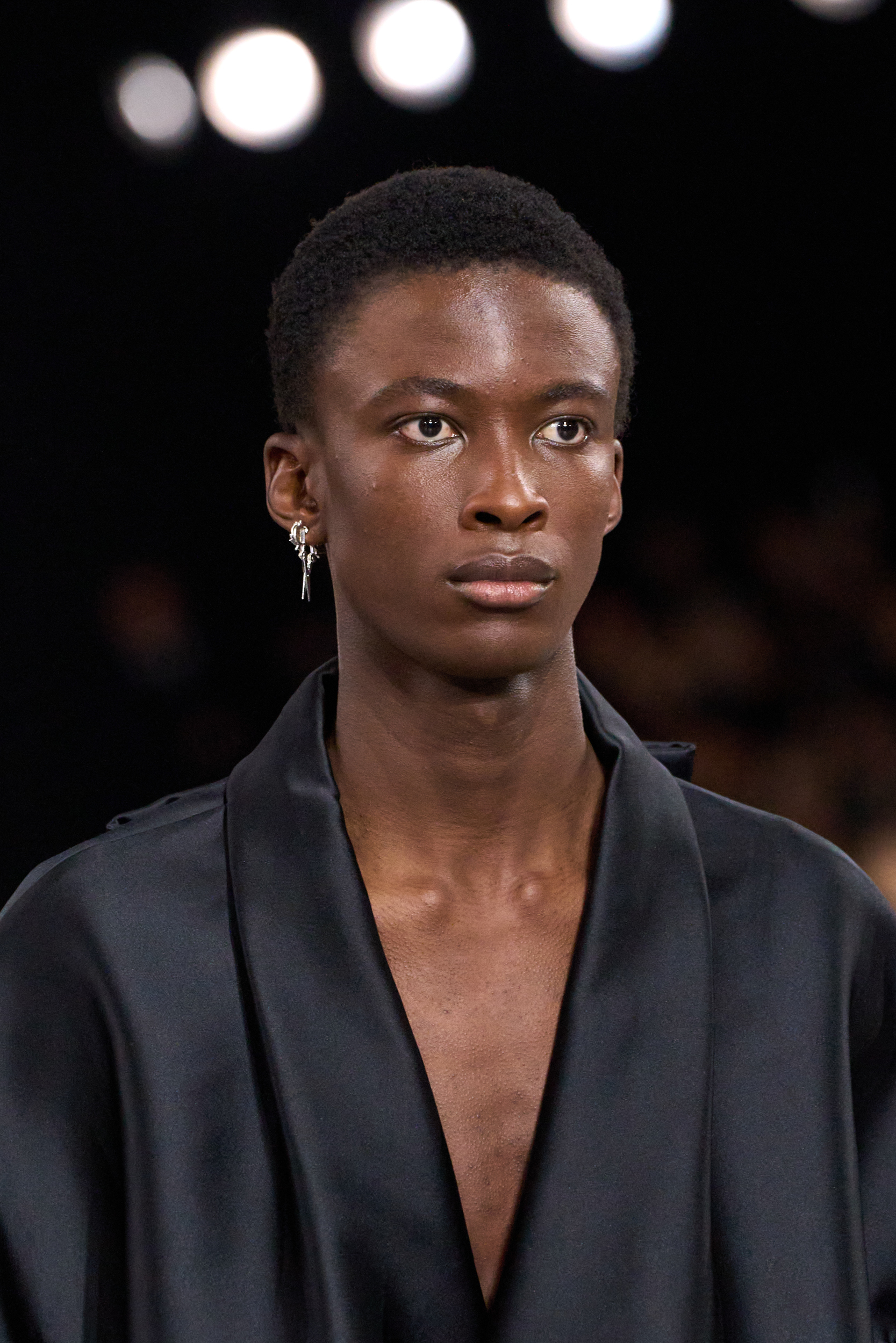 Dior Men Fall 2025 Men’s Fashion Show Details