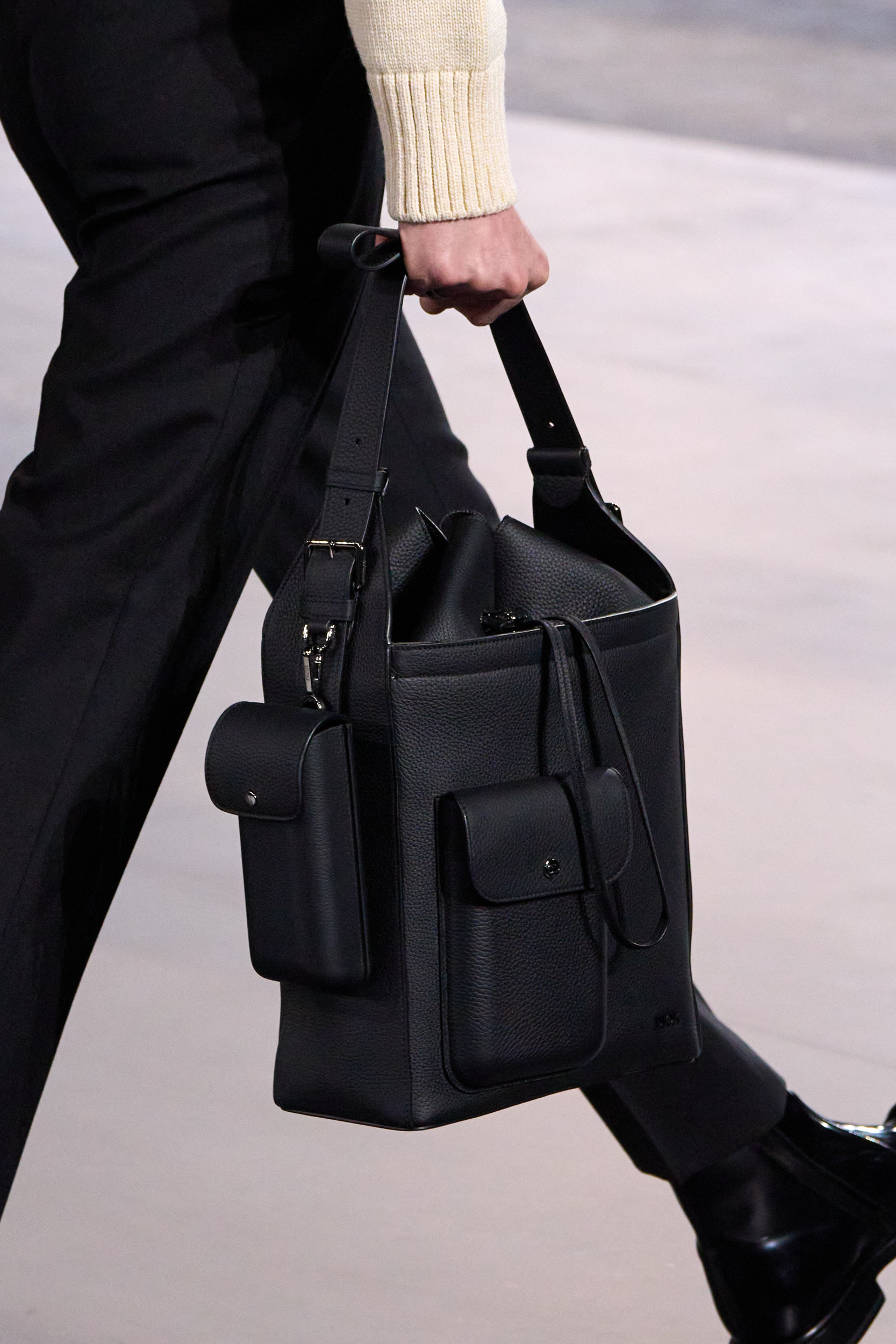 Dior Men Fall 2025 Men’s Fashion Show Details