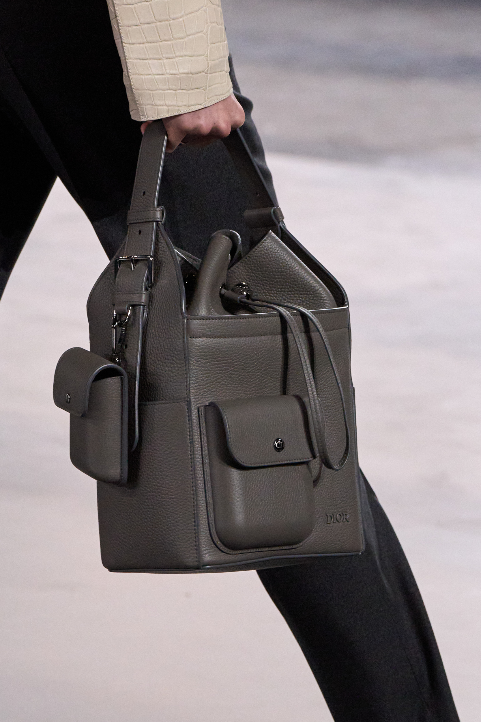 Dior Men Fall 2025 Men’s Fashion Show Details