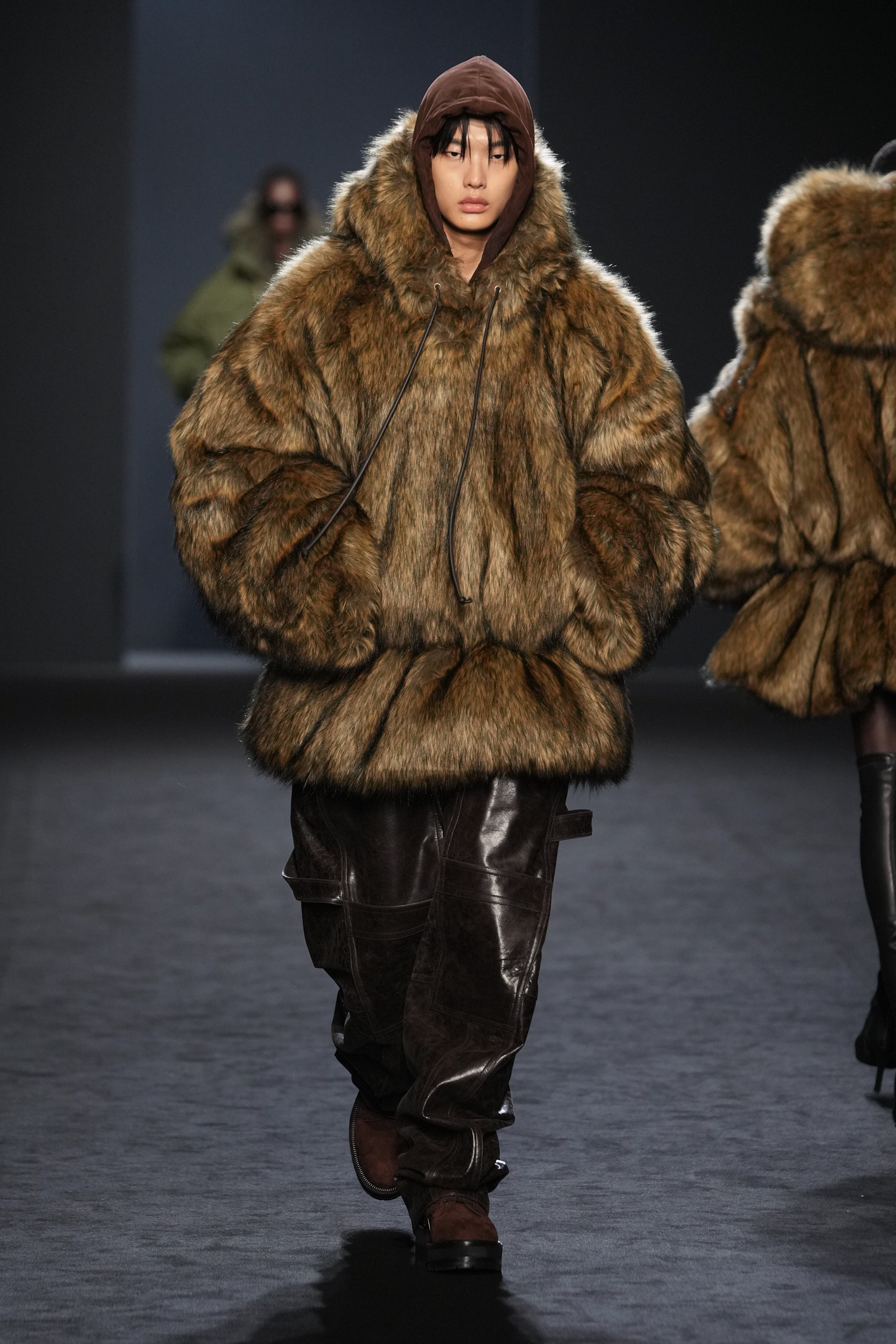 Juun.j Fall 2025 Men’s Fashion Show