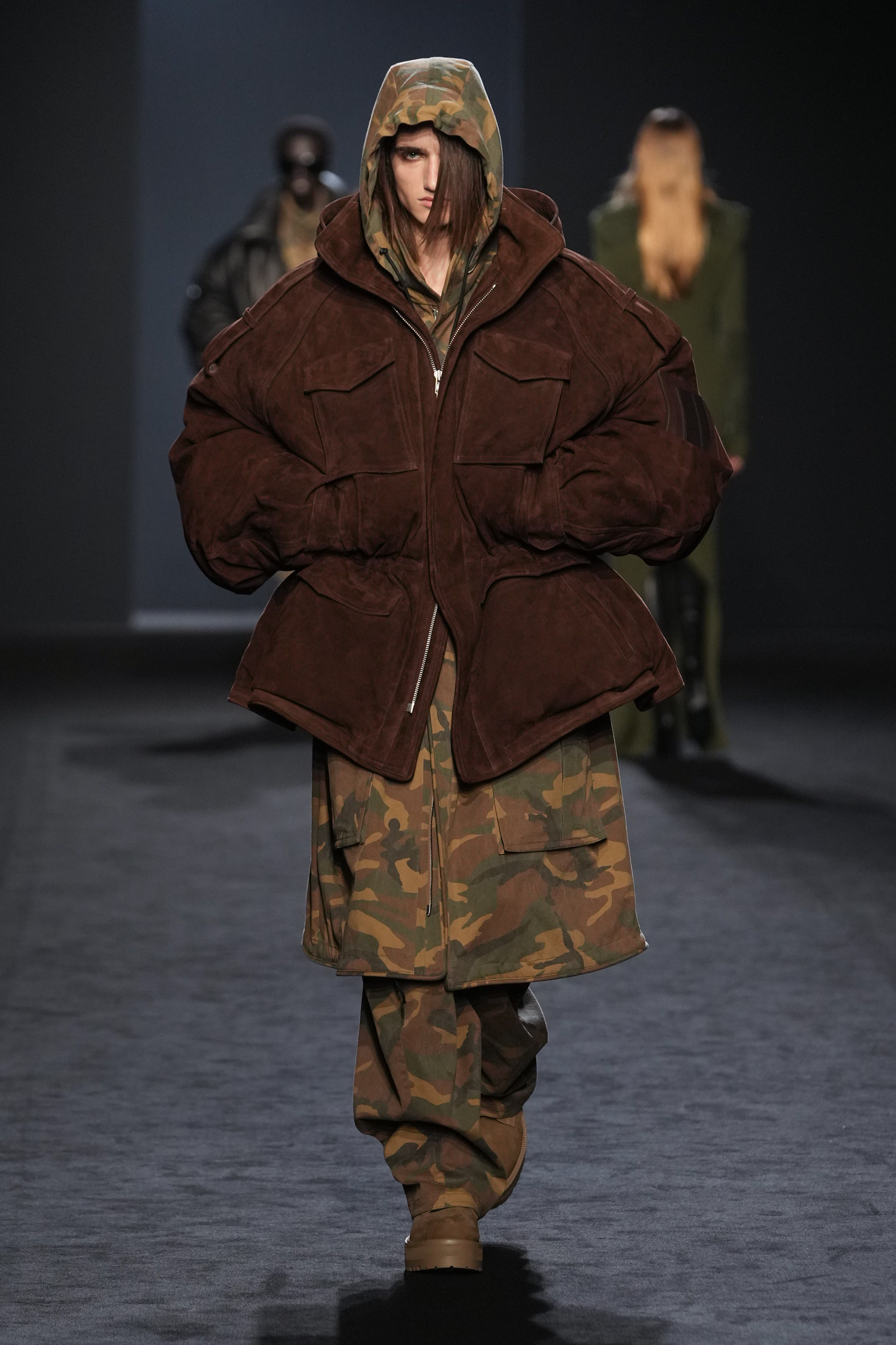 Juun.j Fall 2025 Men’s Fashion Show