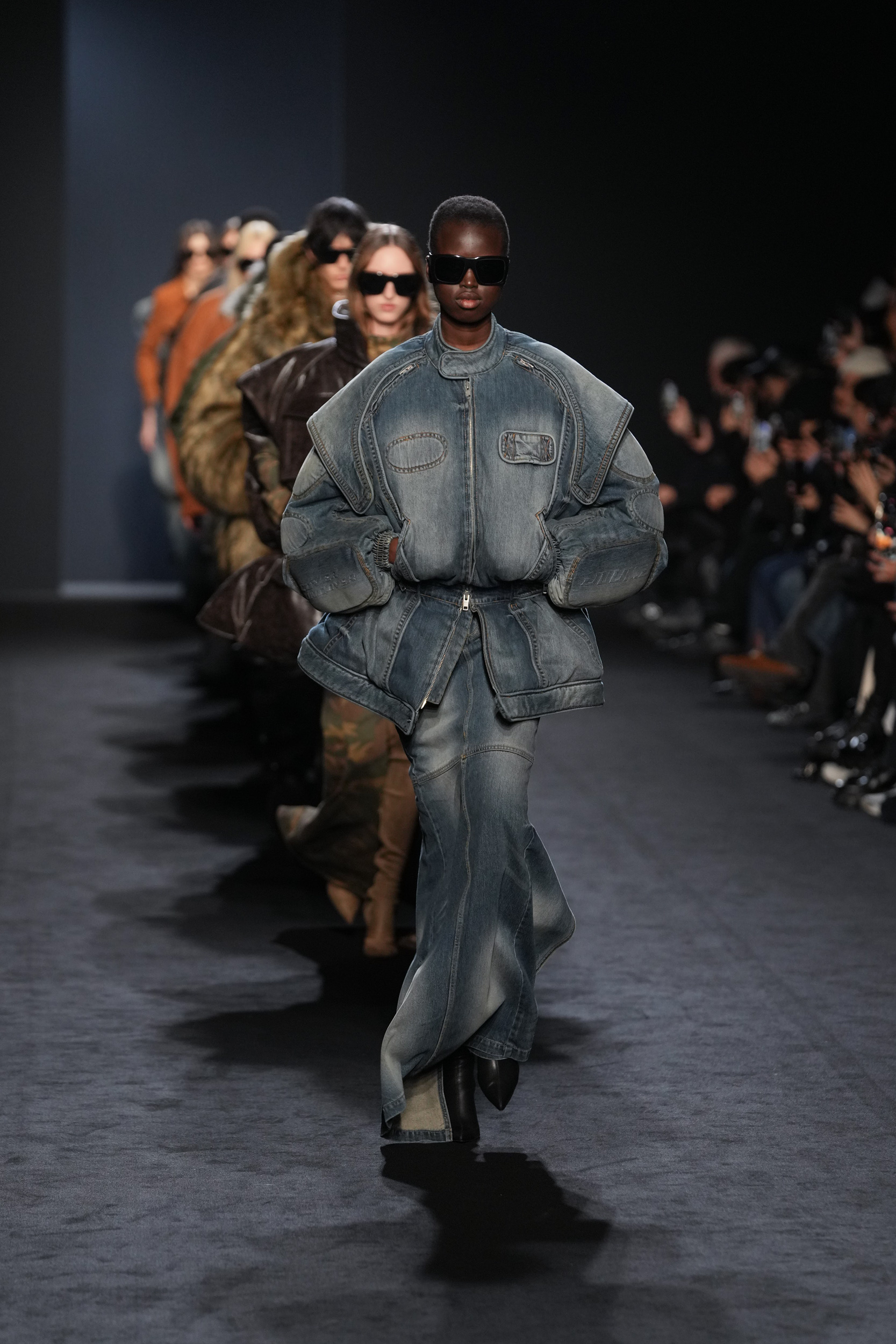 Juun.j Fall 2025 Men’s Fashion Show