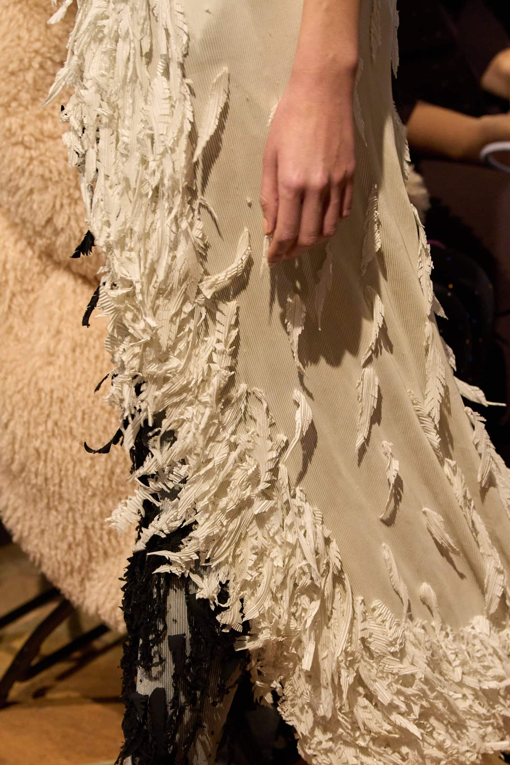 Peet Dullaert Spring 2025 Couture Fashion Show Details