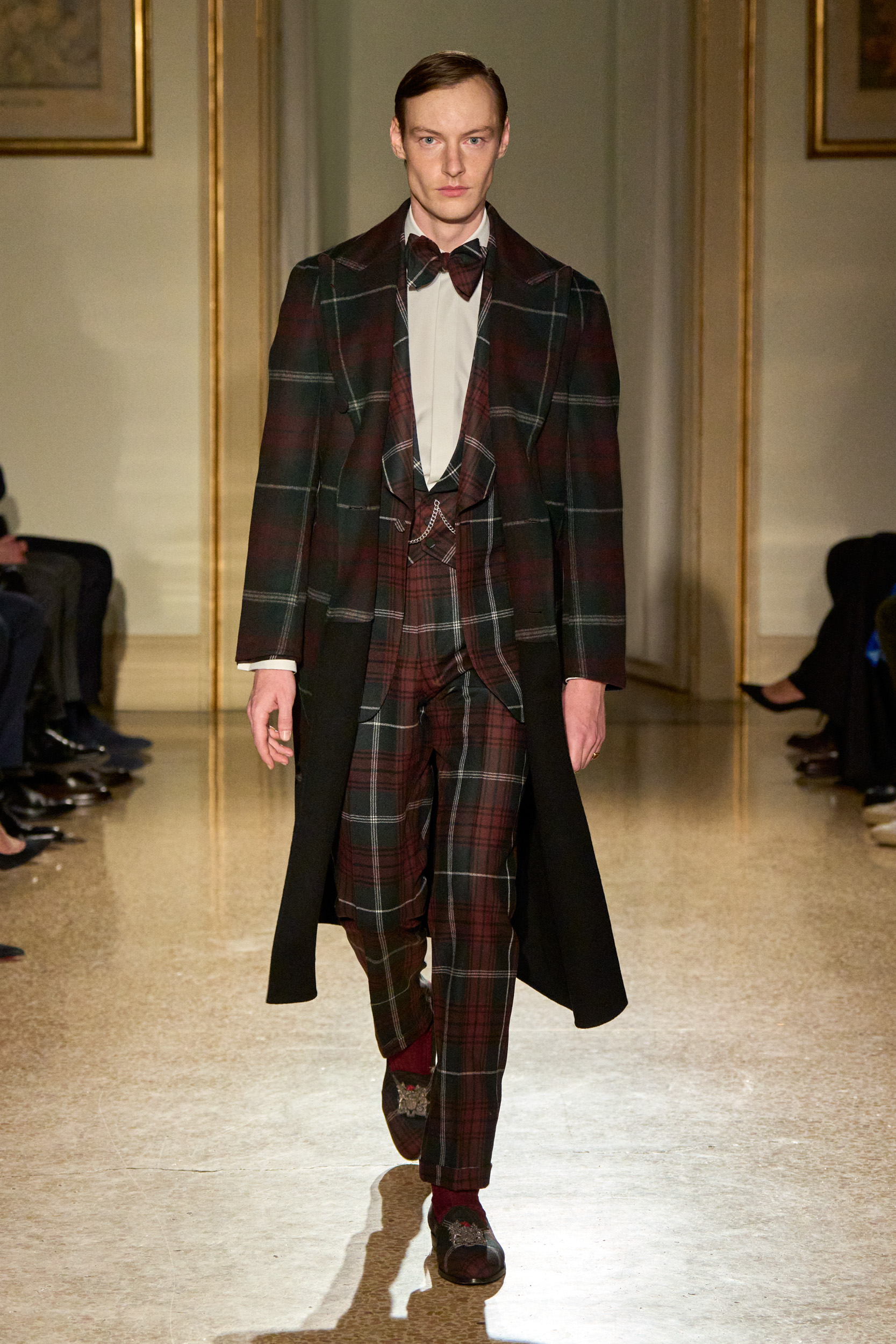 Dunhill Fall 2025 Men’s Fashion Show