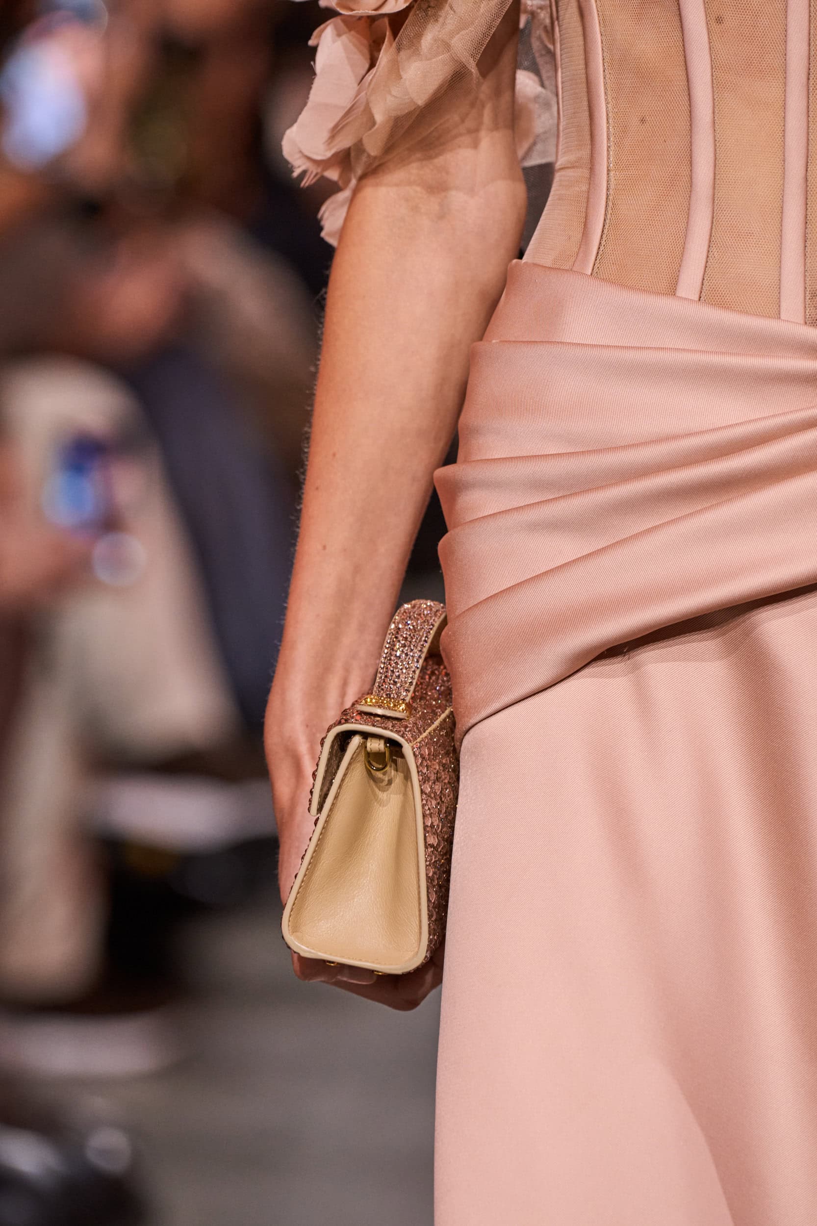 Elie Saab Spring 2025 Couture Fashion Show Details