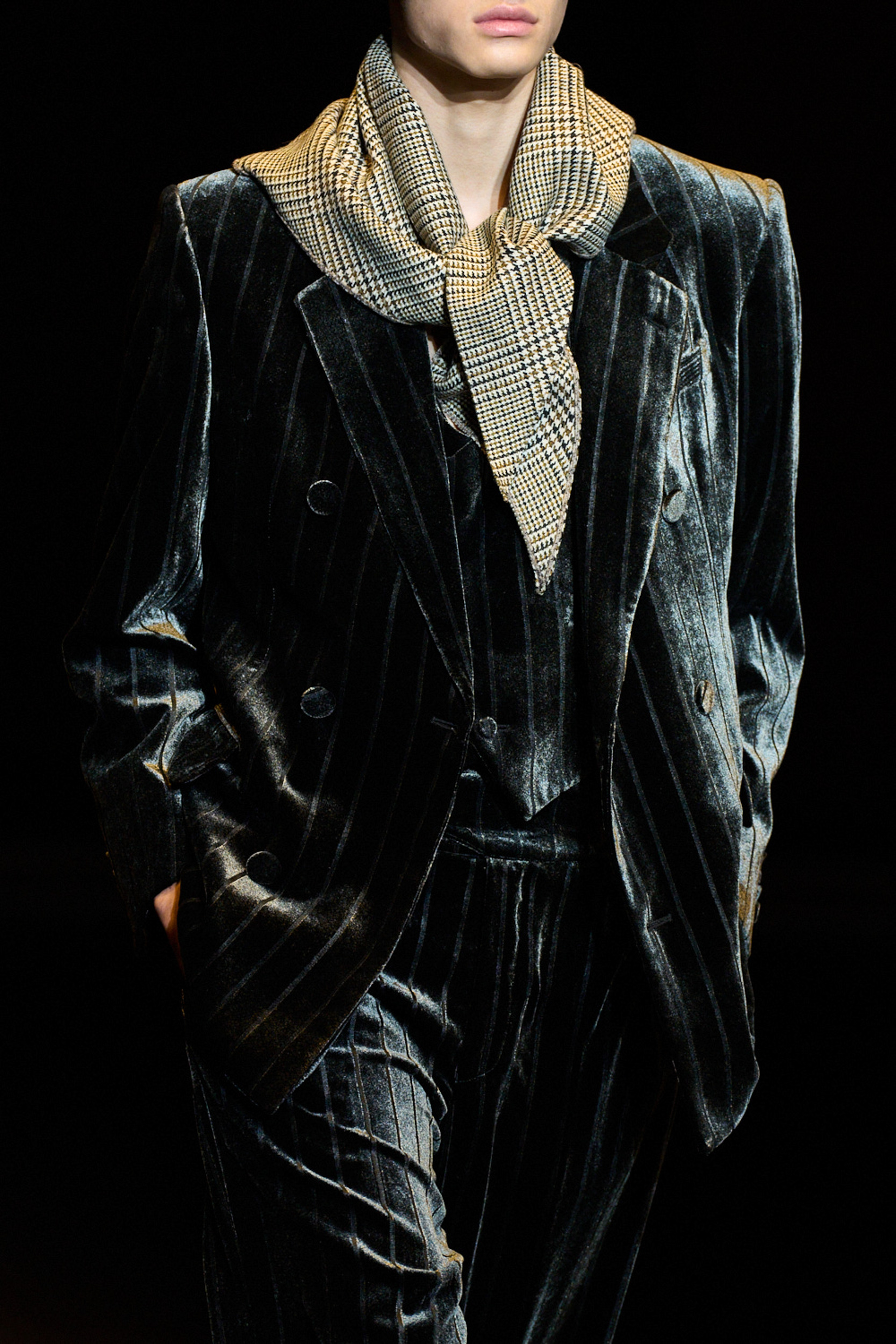 Emporio Armani Fall 2025 Men’s Fashion Show Details