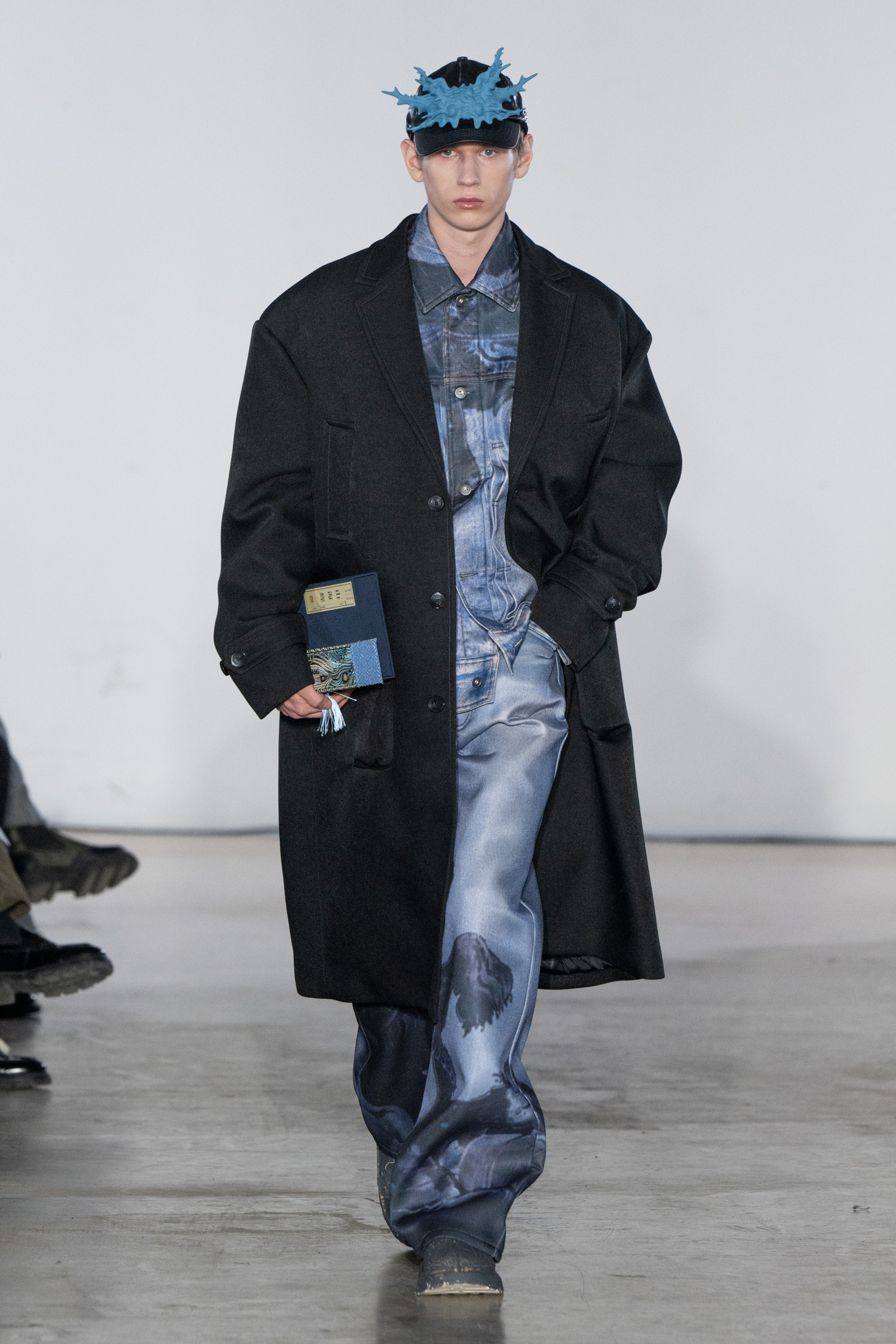 Feng Chen Wang Fall 2025 Men’s Fashion Show