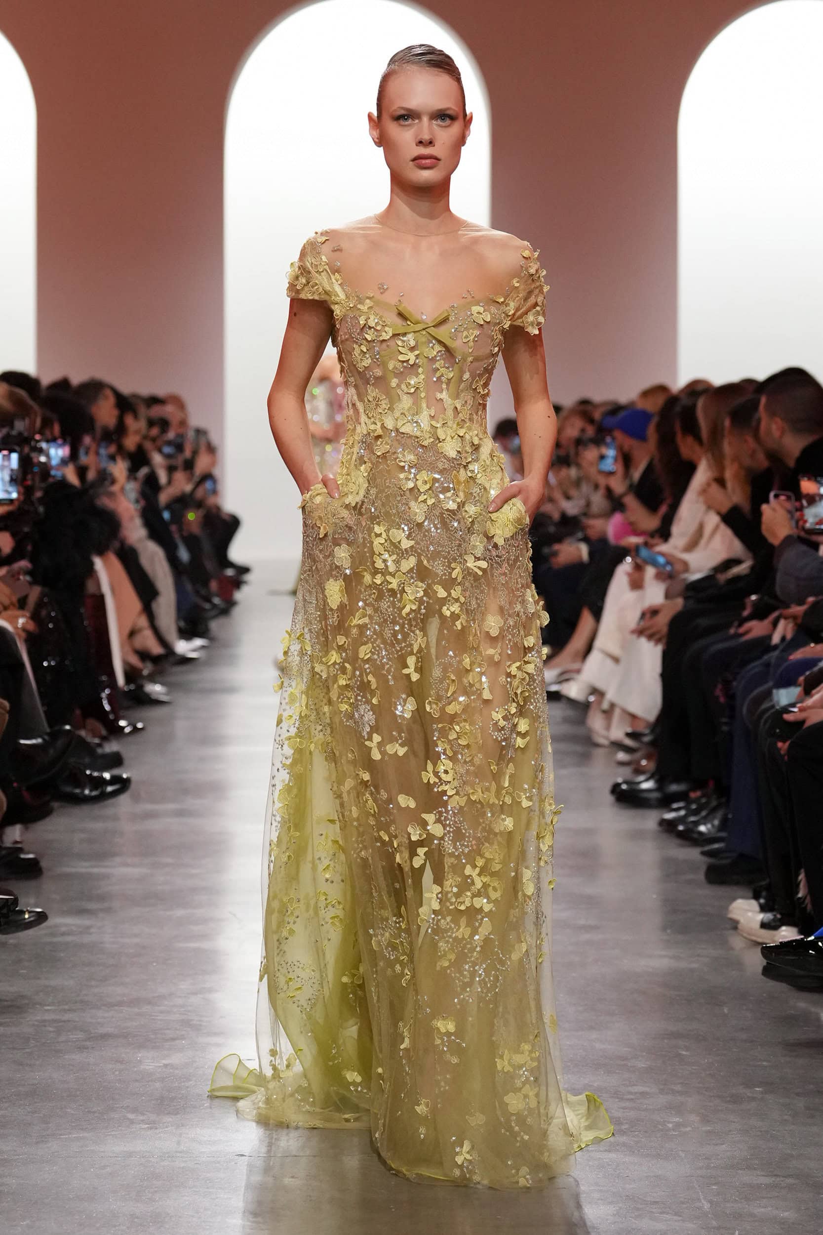 Elie Saab Spring 2025 Couture Fashion Show