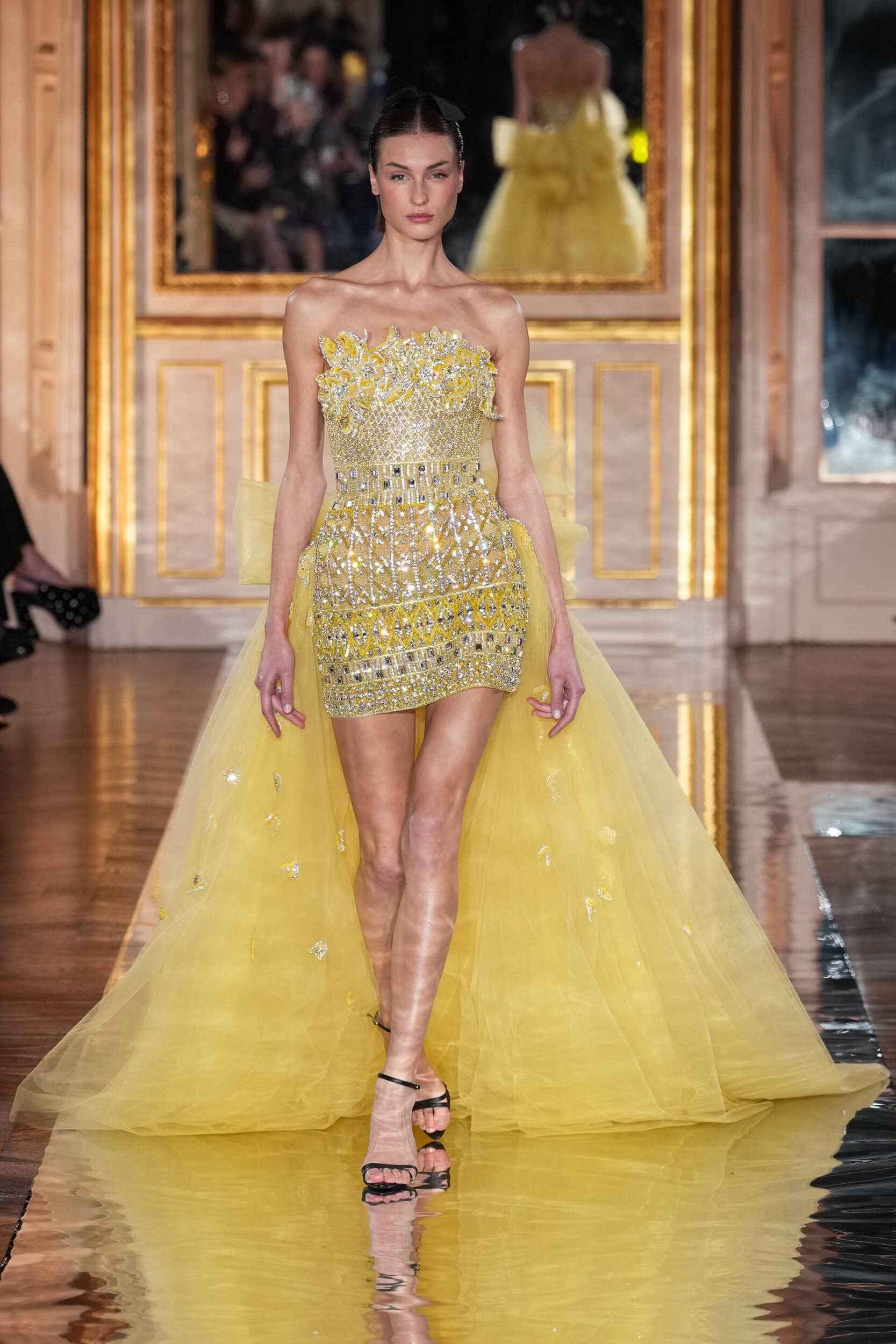 Zuhair Murad Spring 2025 Couture Fashion Show