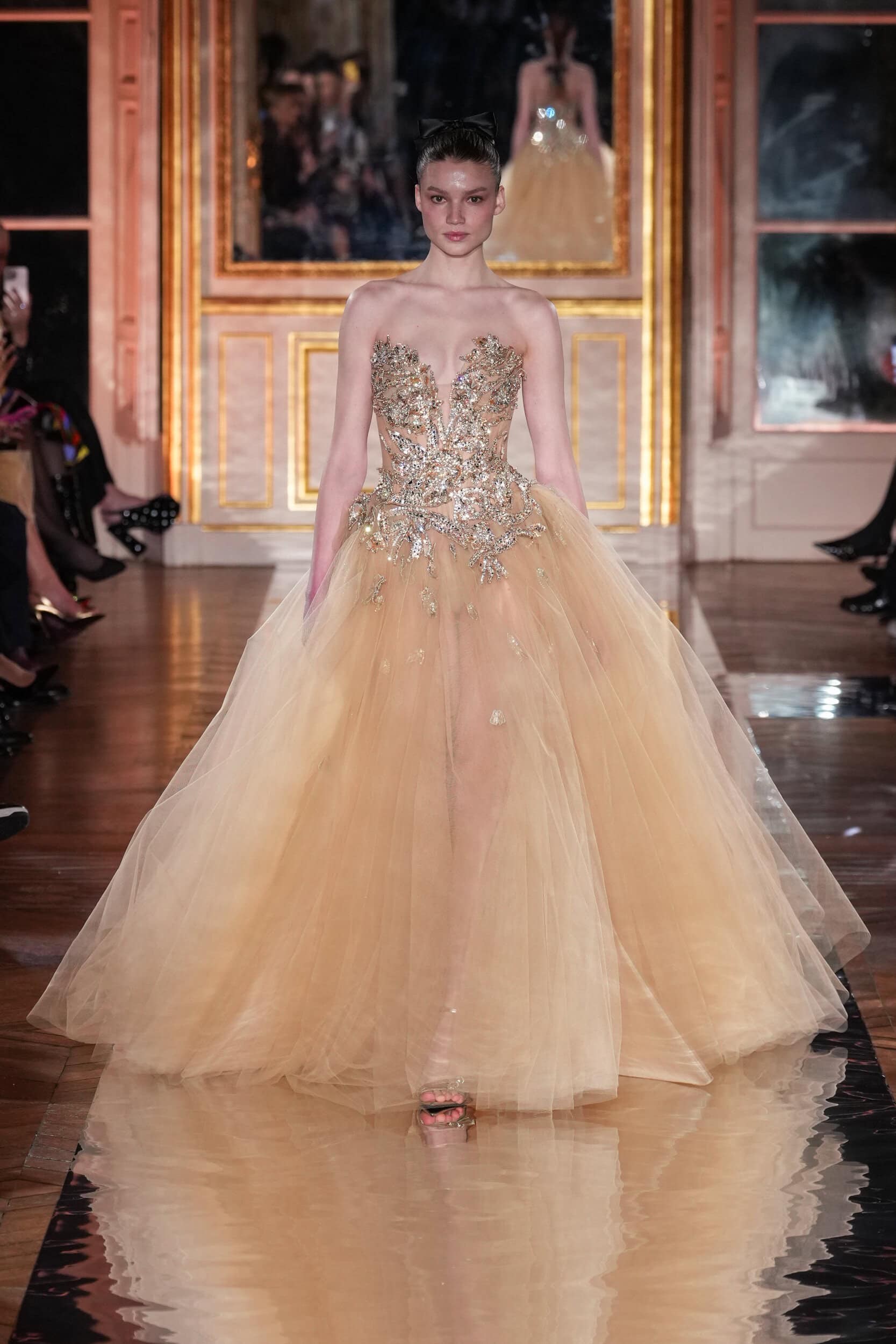 Zuhair Murad Spring 2025 Couture Fashion Show