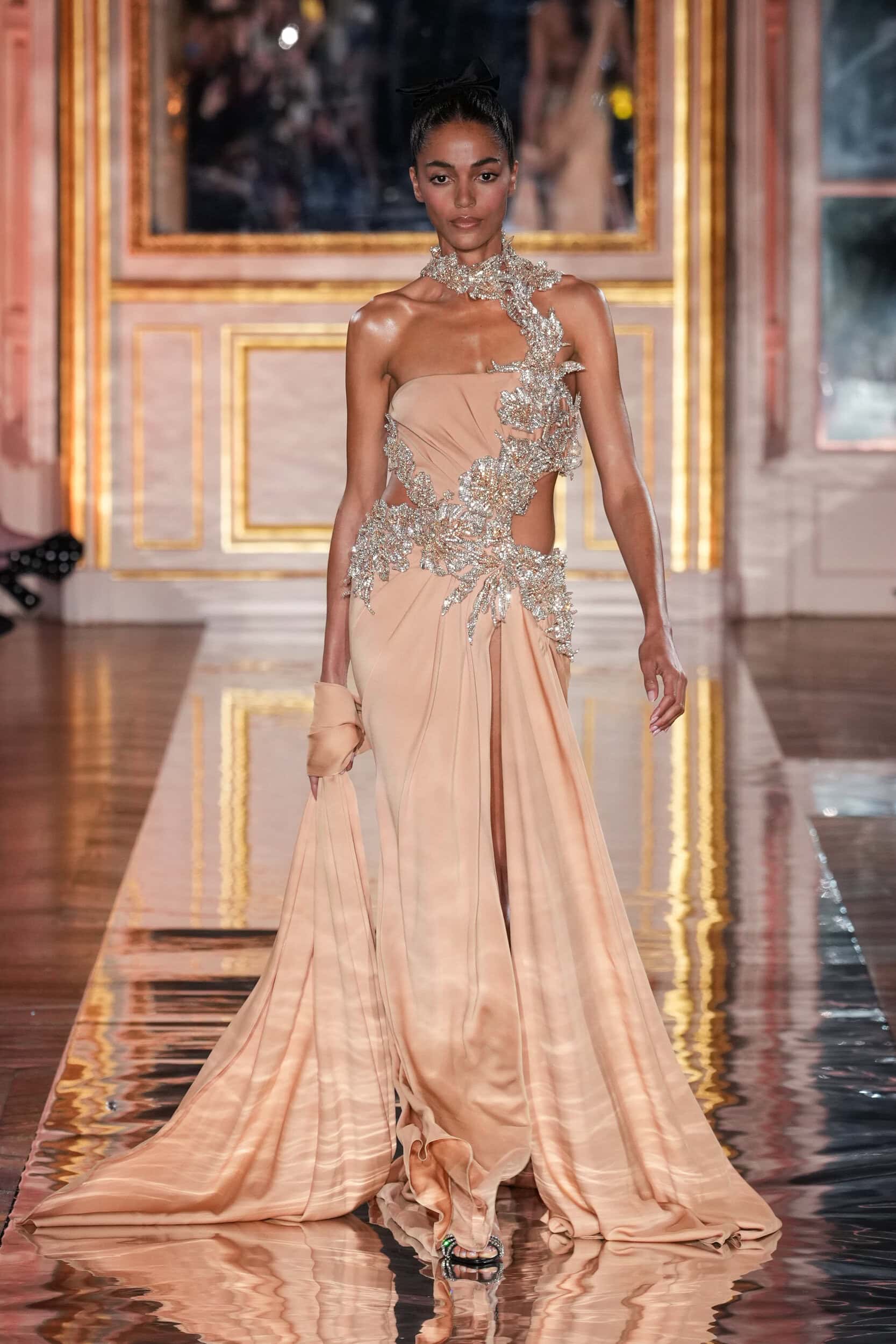 Zuhair Murad Spring 2025 Couture Fashion Show